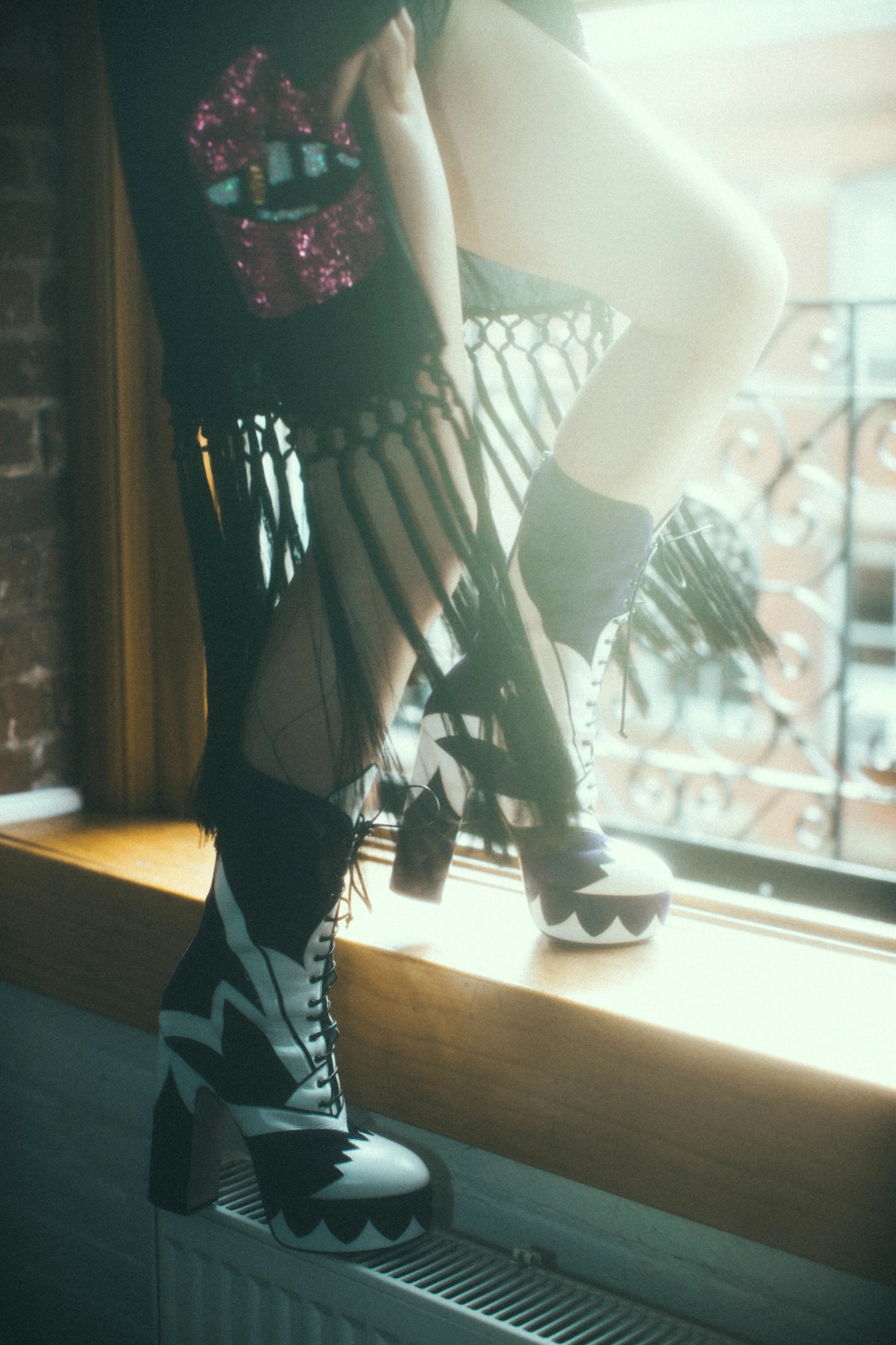 Jen_Senn_ihateblonde_Soho_June_3_jpgs-3589-2.jpg