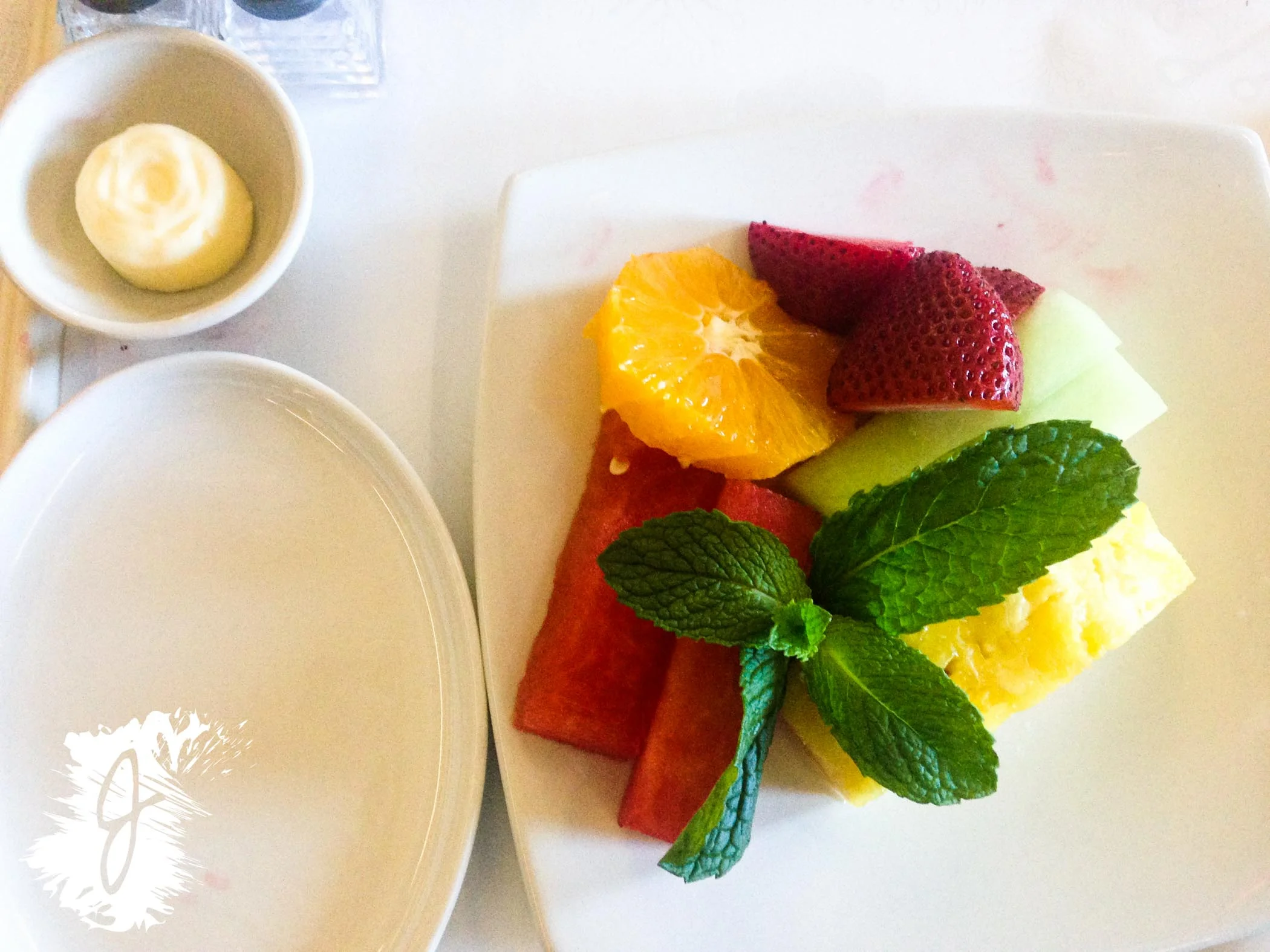 Some fresh fruit before breakfast. 