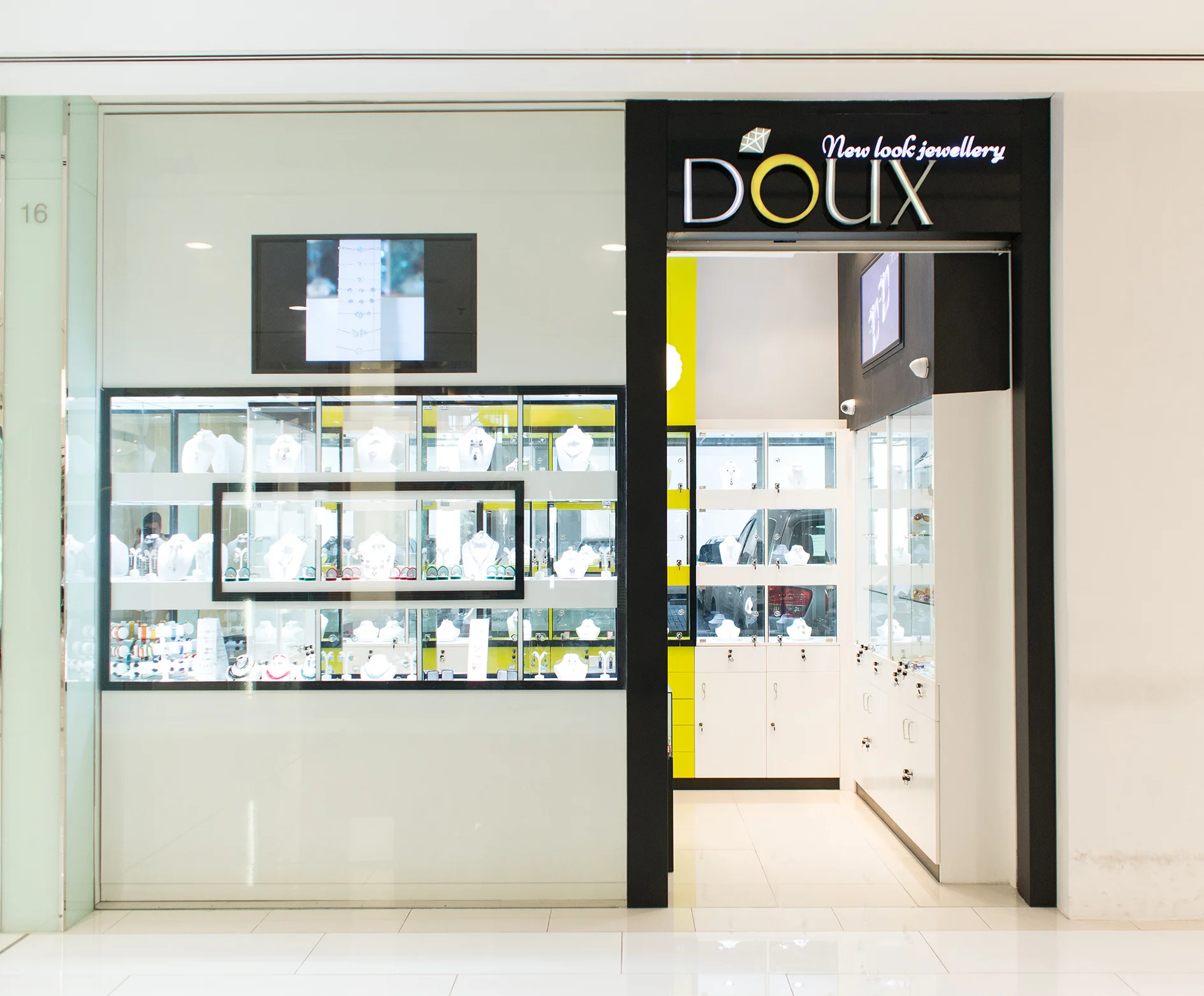 DSC_4051_smll.jpg