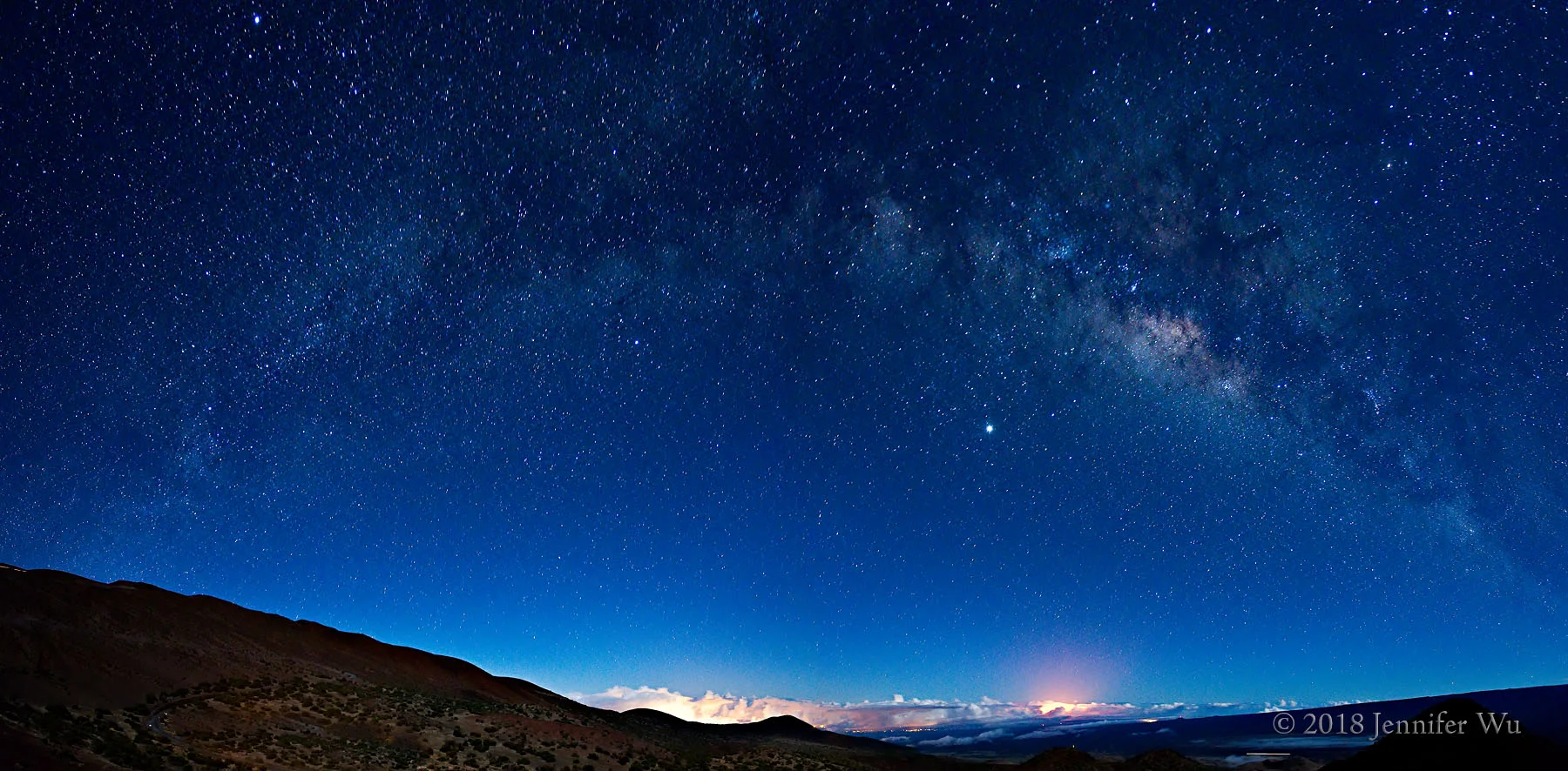 Milky Way at Mauna Kea, Hawaii, photographed at f/2.8, 30 seconds, ISO 3200 with EF 16-35mm f/2.8L II USM lens, Canon EOS 5D Mark II
