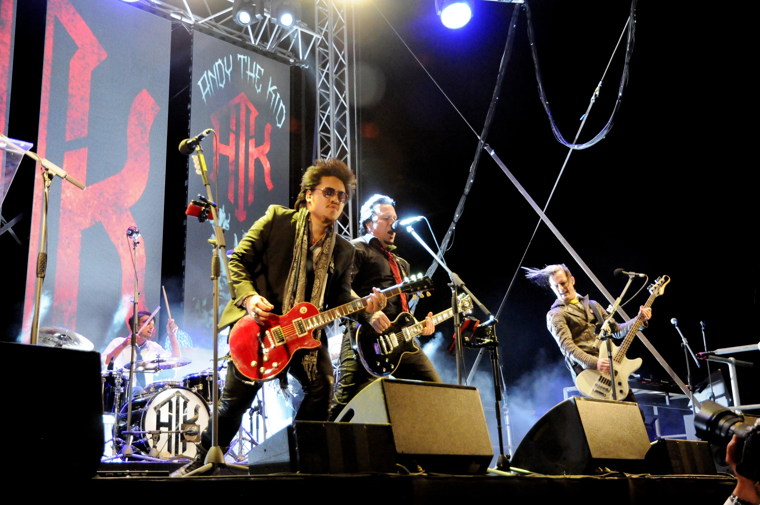  Photo by Lori Neilsen Photography, North Queensland Cowboys 2015 season gala in Townsville, Australia - with Andy The Kid. 