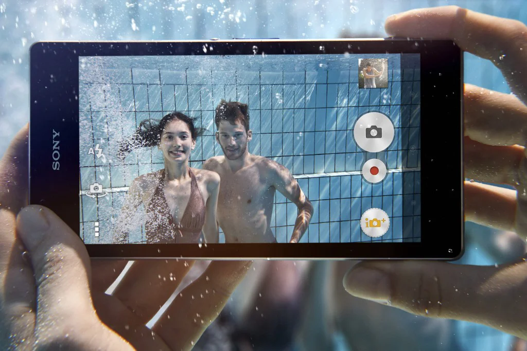 031-SONY-Mobile_XPERIA_005.jpg