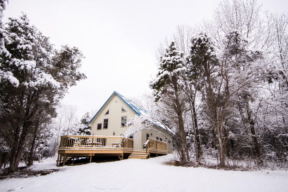 Hopewell Croft Outside Snow - Adams County Cabin Rental