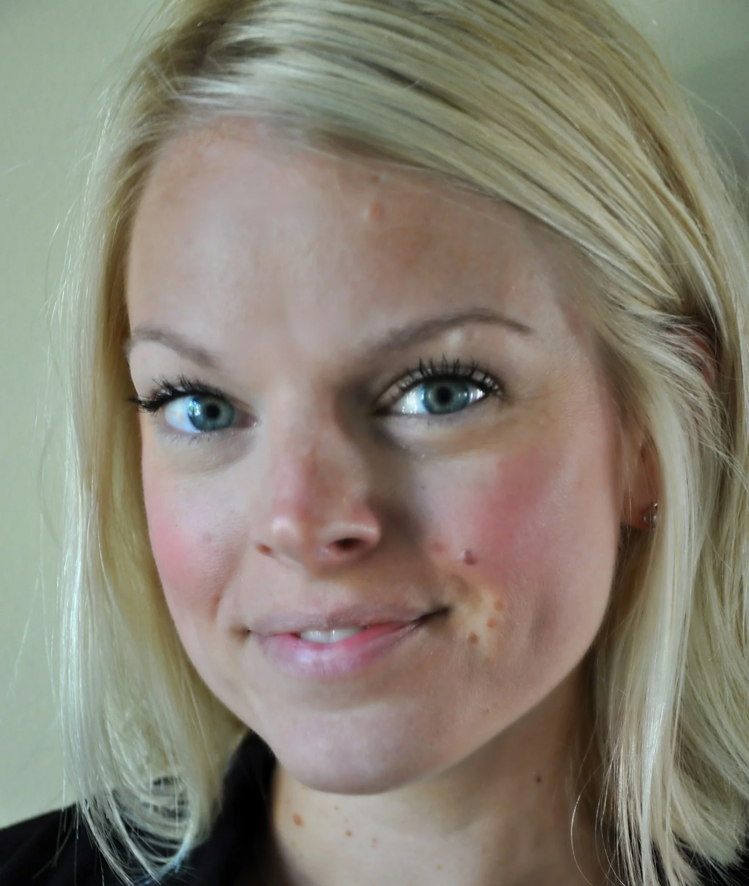 Beauty 411: Big, Beautiful, Voluminous Lashes + giveaway #5