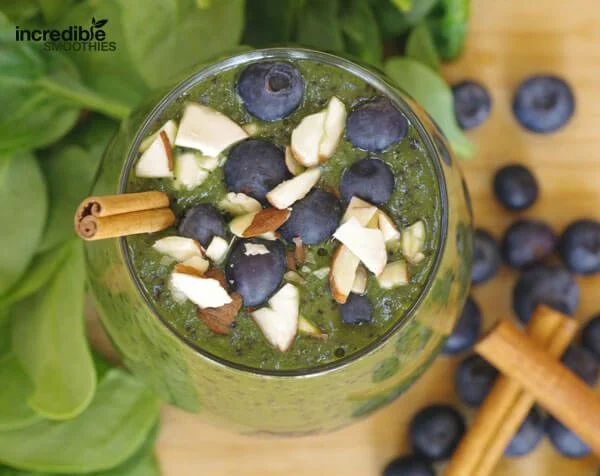 Blueberry-Cinnamon-Green-Smoothie-Recipe.jpg