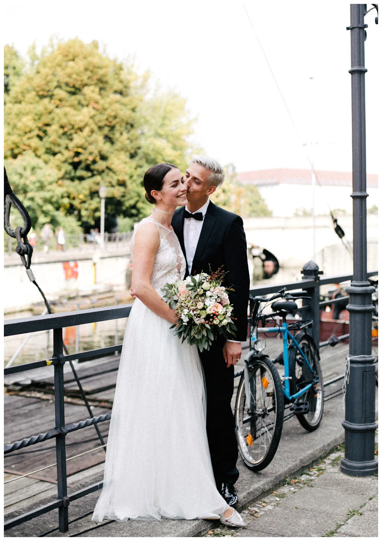 hochzeitsfotograf-berlin-natürliche-brautpaarfotos-hochzeitsfotografie_23