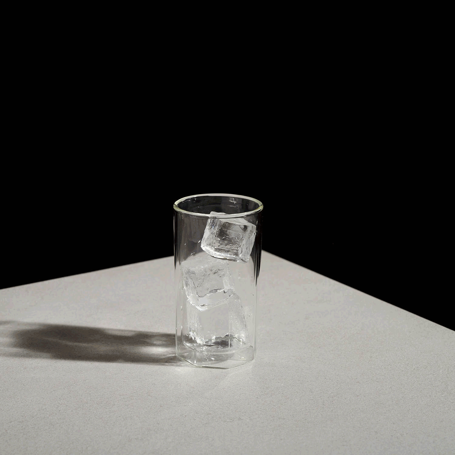 Cometeer_SQM_Shot_10_1500px_Looping.gif
