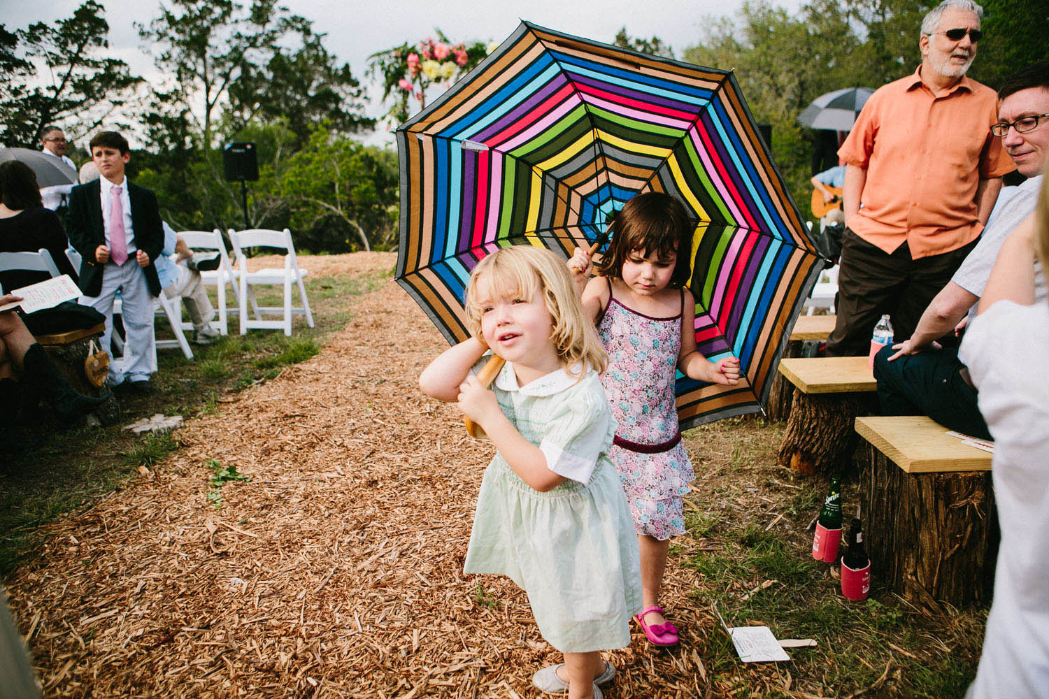 Little Girls & Umbrella | Home Ranch Wedding | Lisa Woods Photography