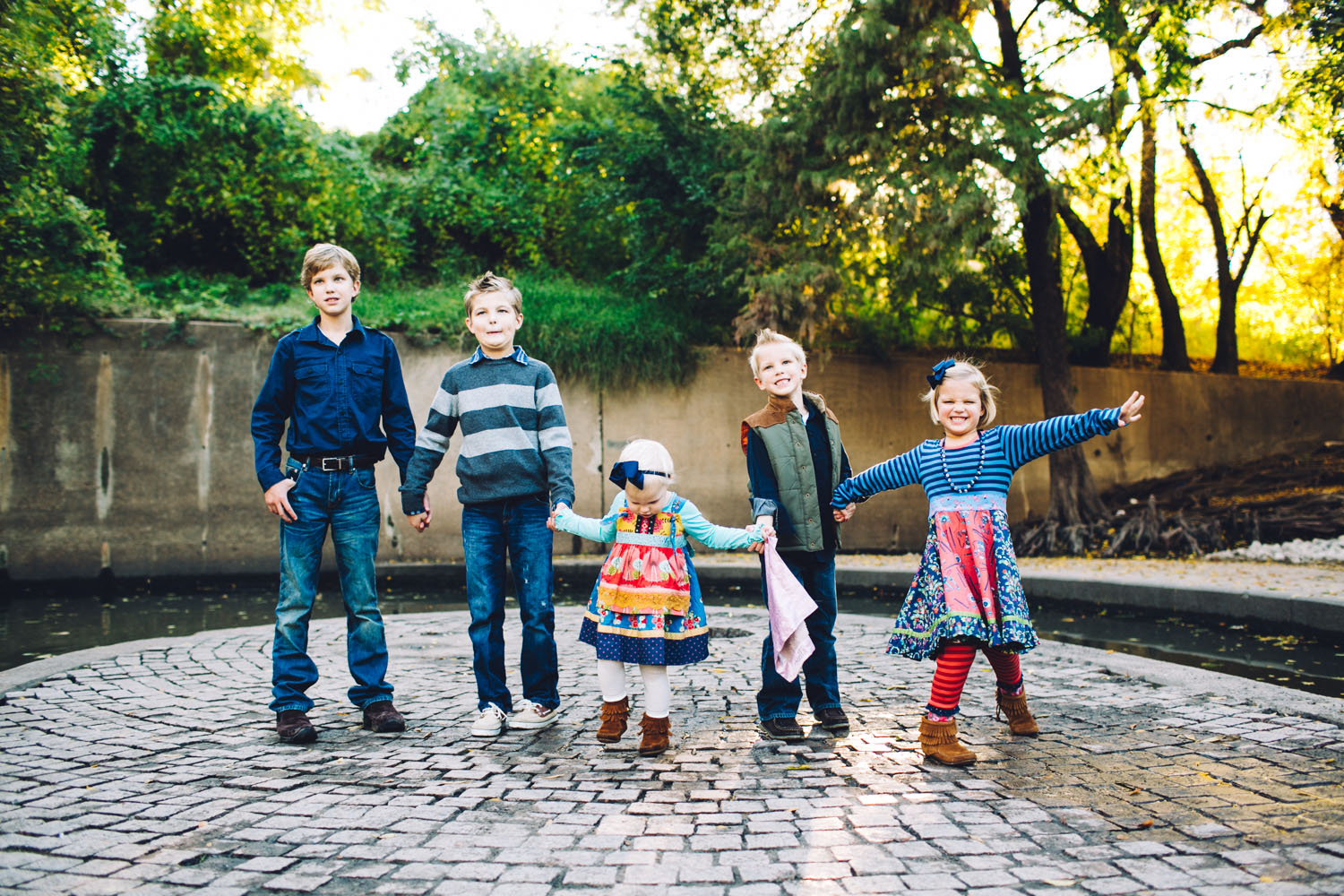 Brother & Sisters | Fall Holiday Family Portraits | Houston Texas | Lisa Woods Photography