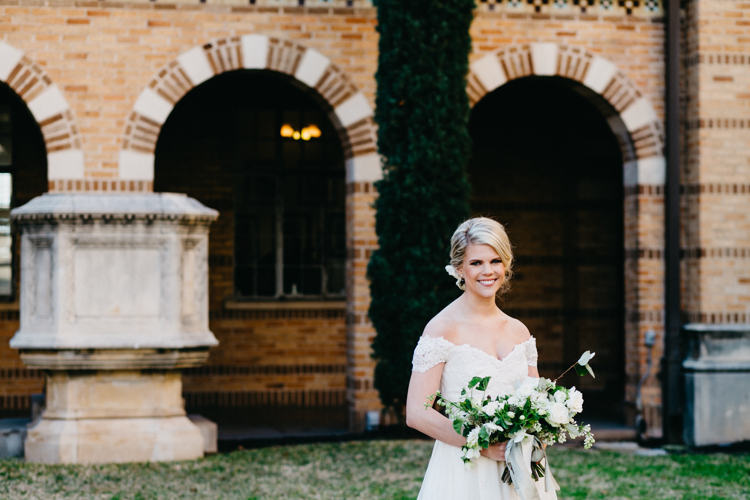 mercury hall wedding austin -a+g-25.jpg
