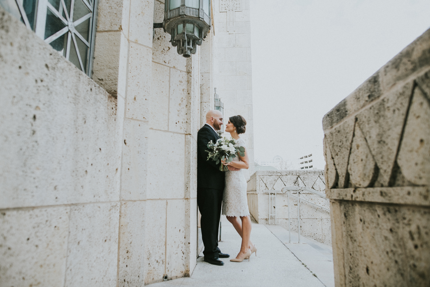 austin courthouse wedding photo