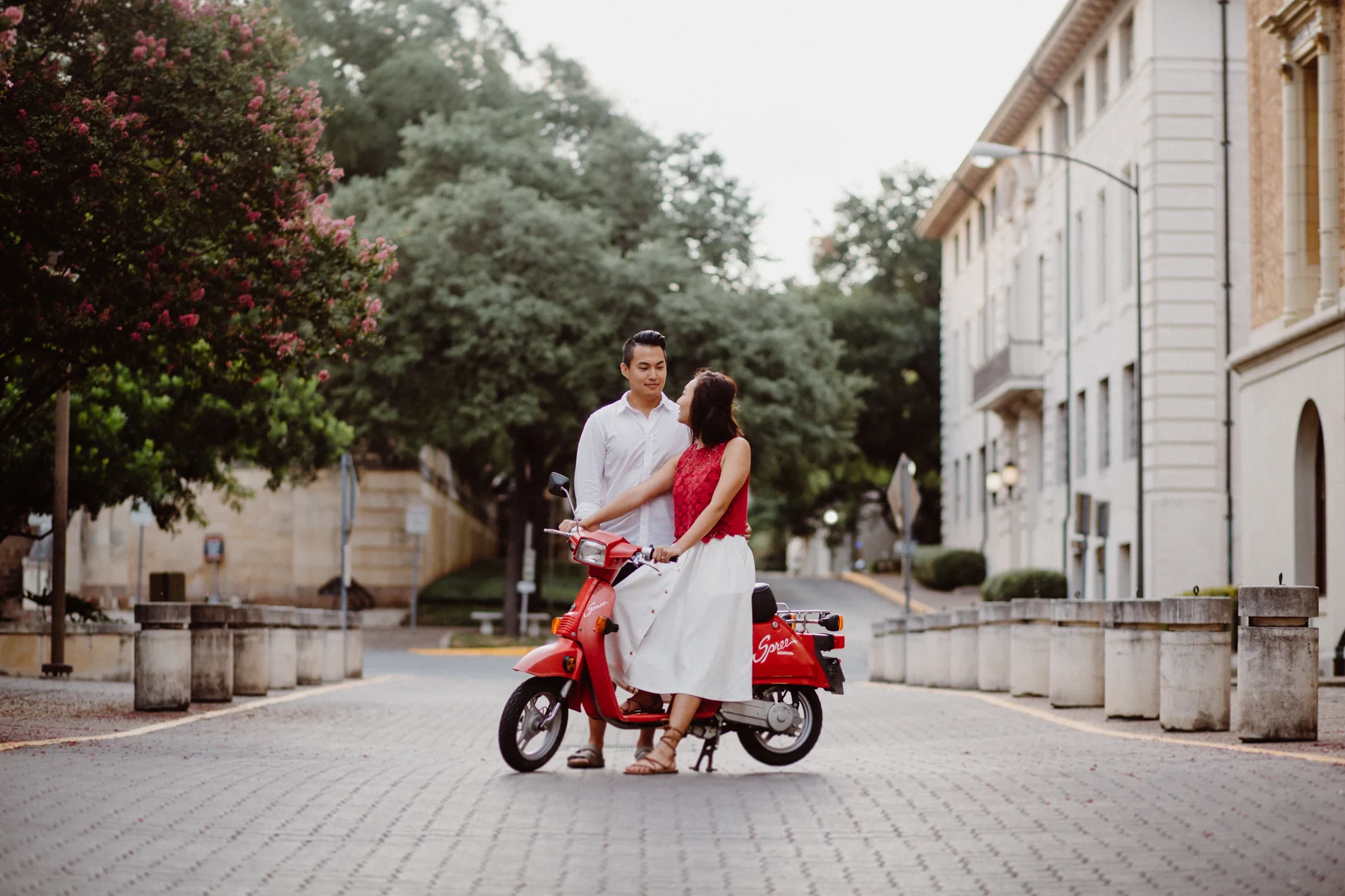 scooter-engagement-session- e&e-7.jpg