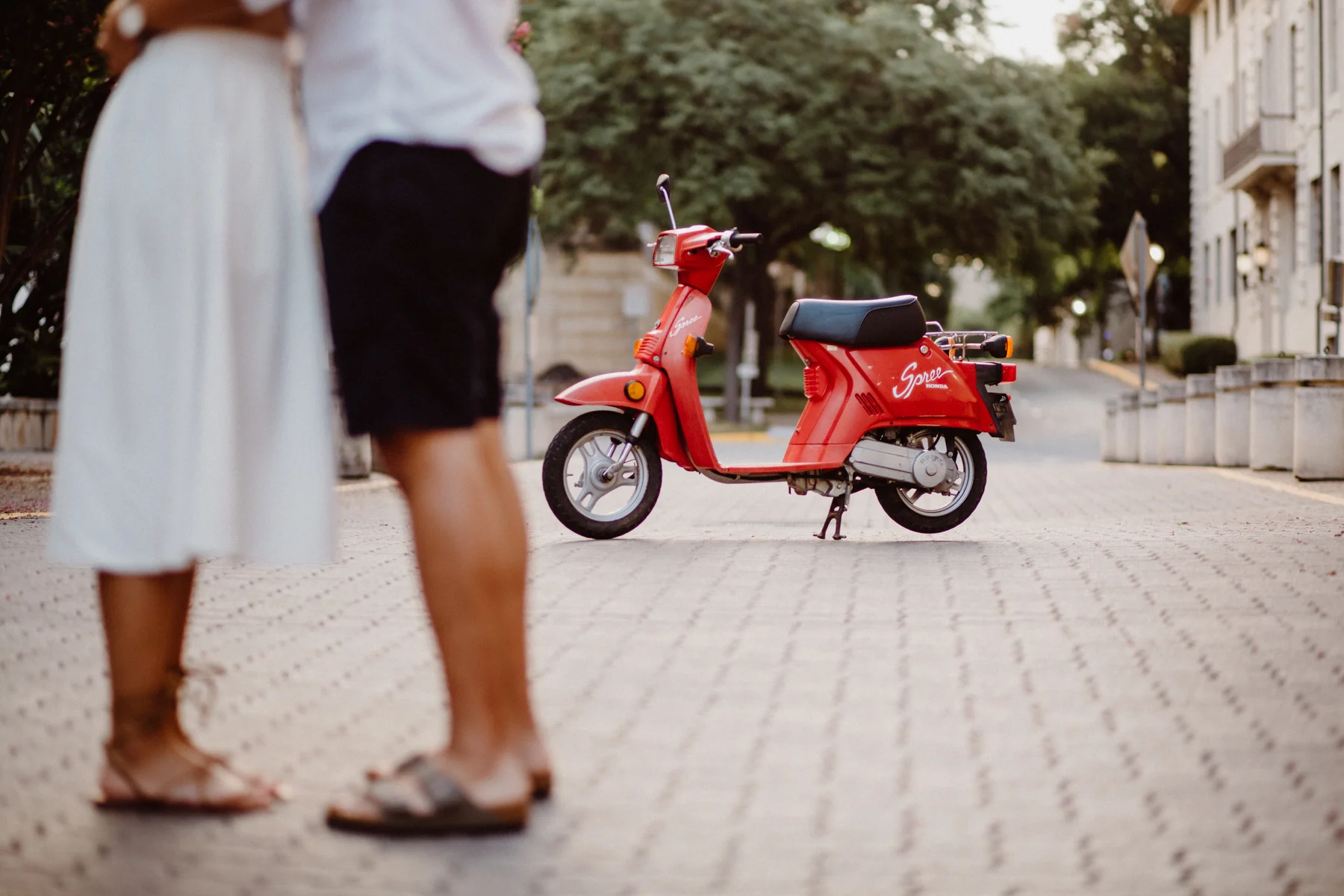 scooter-engagement-session- e&e-21.jpg