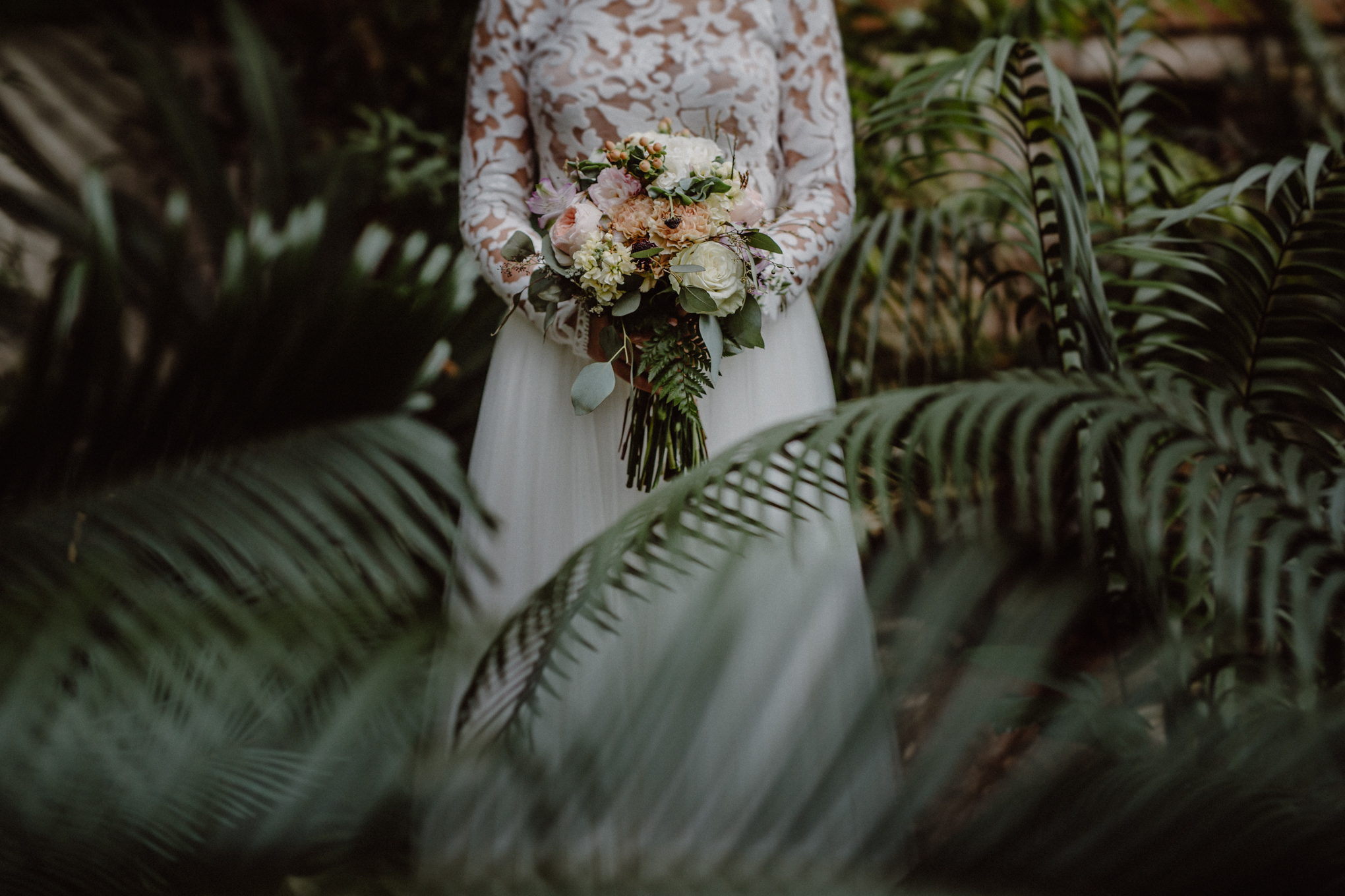 greenhouse-at-driftwood-bridals-emily-60.jpg