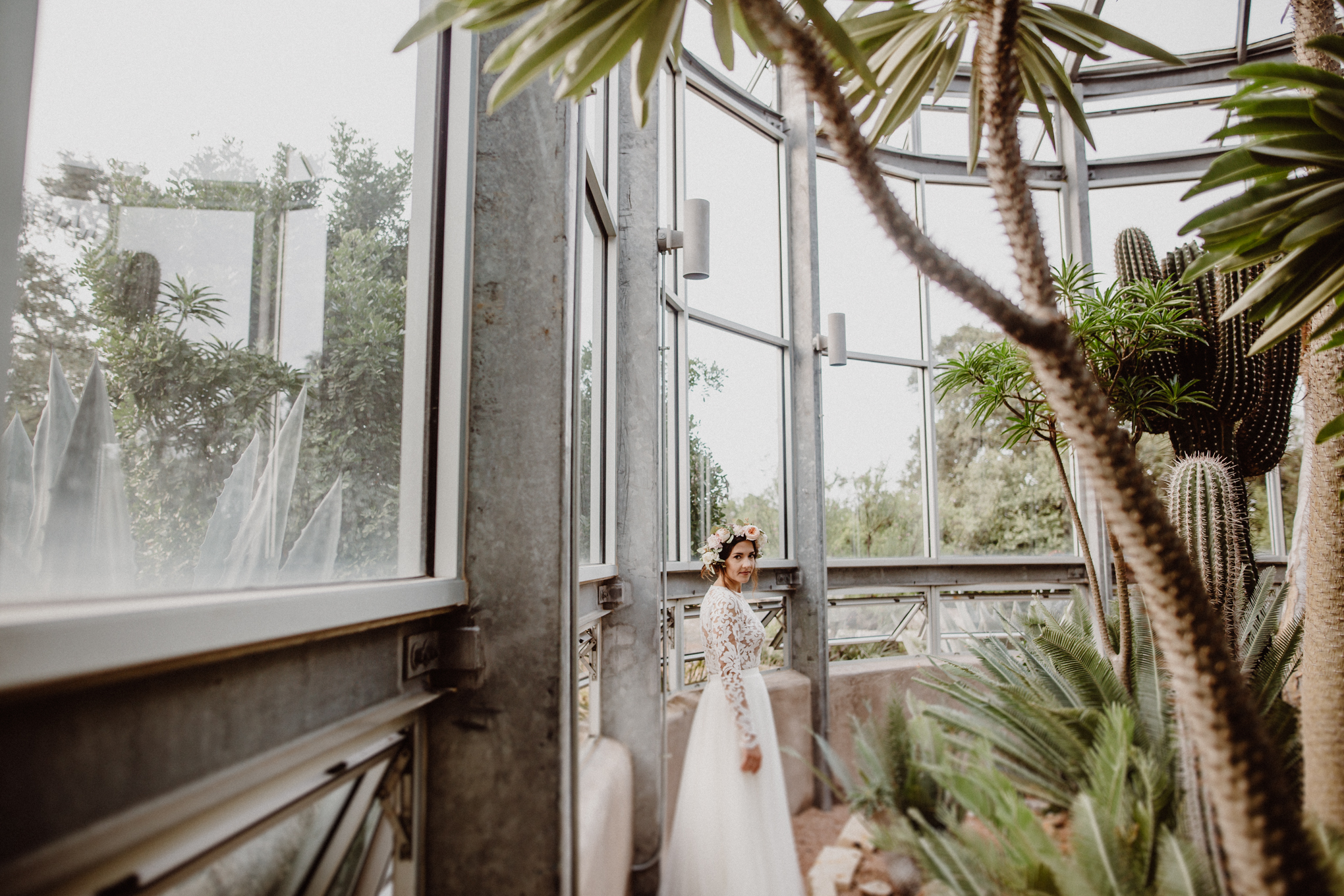 greenhouse-at-driftwood-bridals-emily-121.jpg