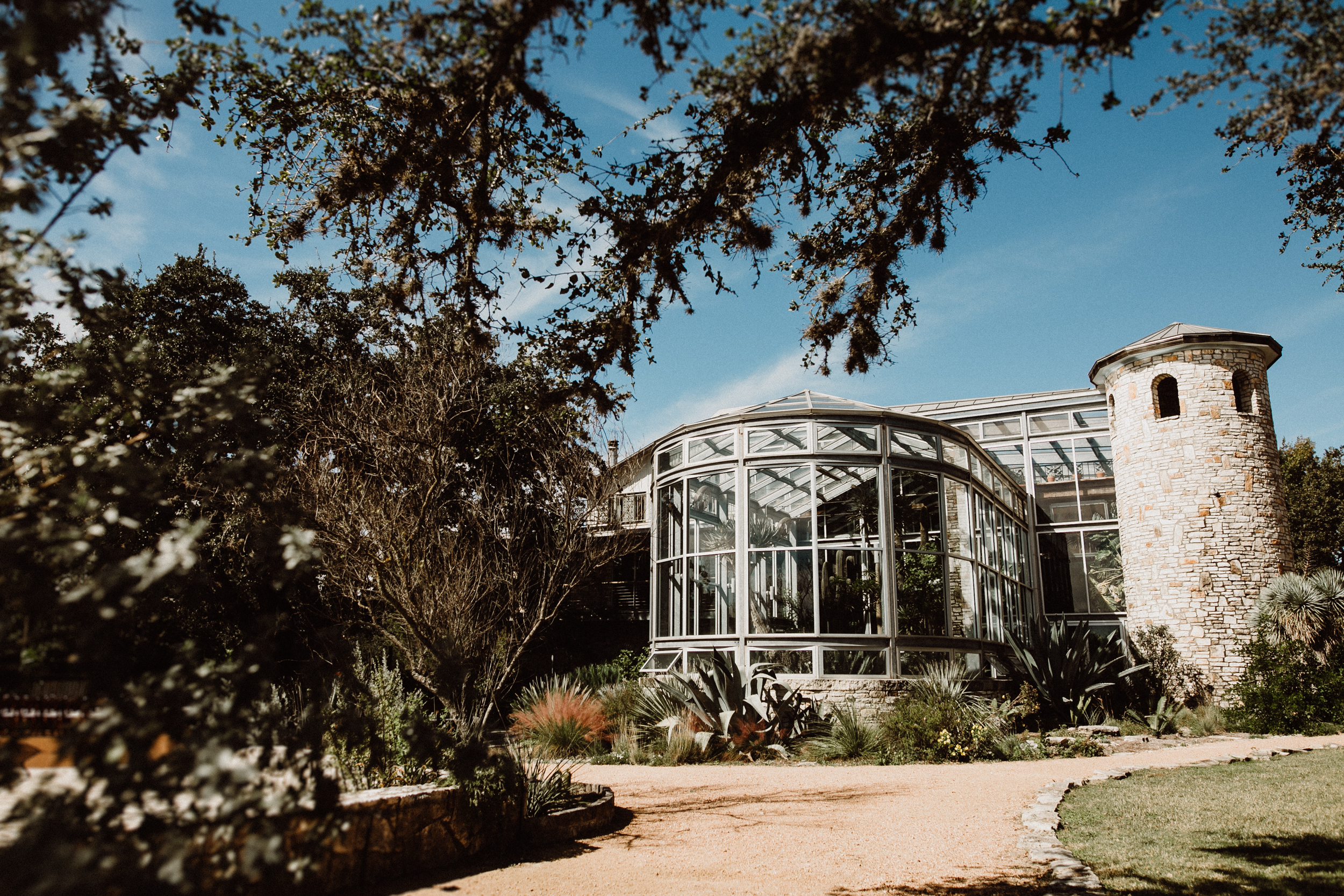 greenhouse-driftwood-wedding-c&j-7.jpg