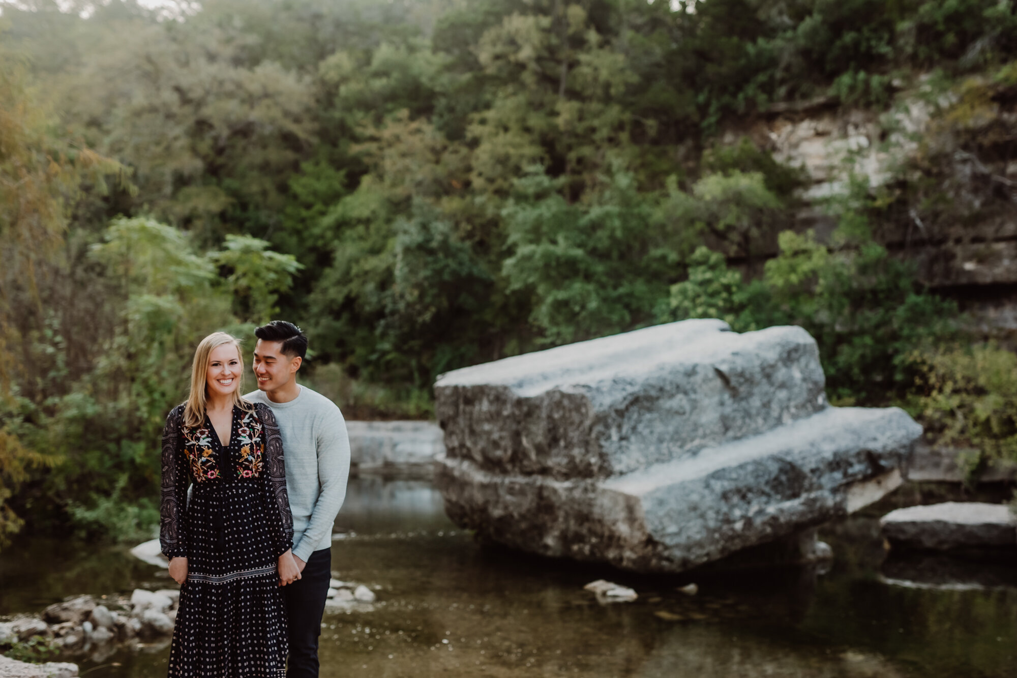 engagement pictures at bull creek in austin texas