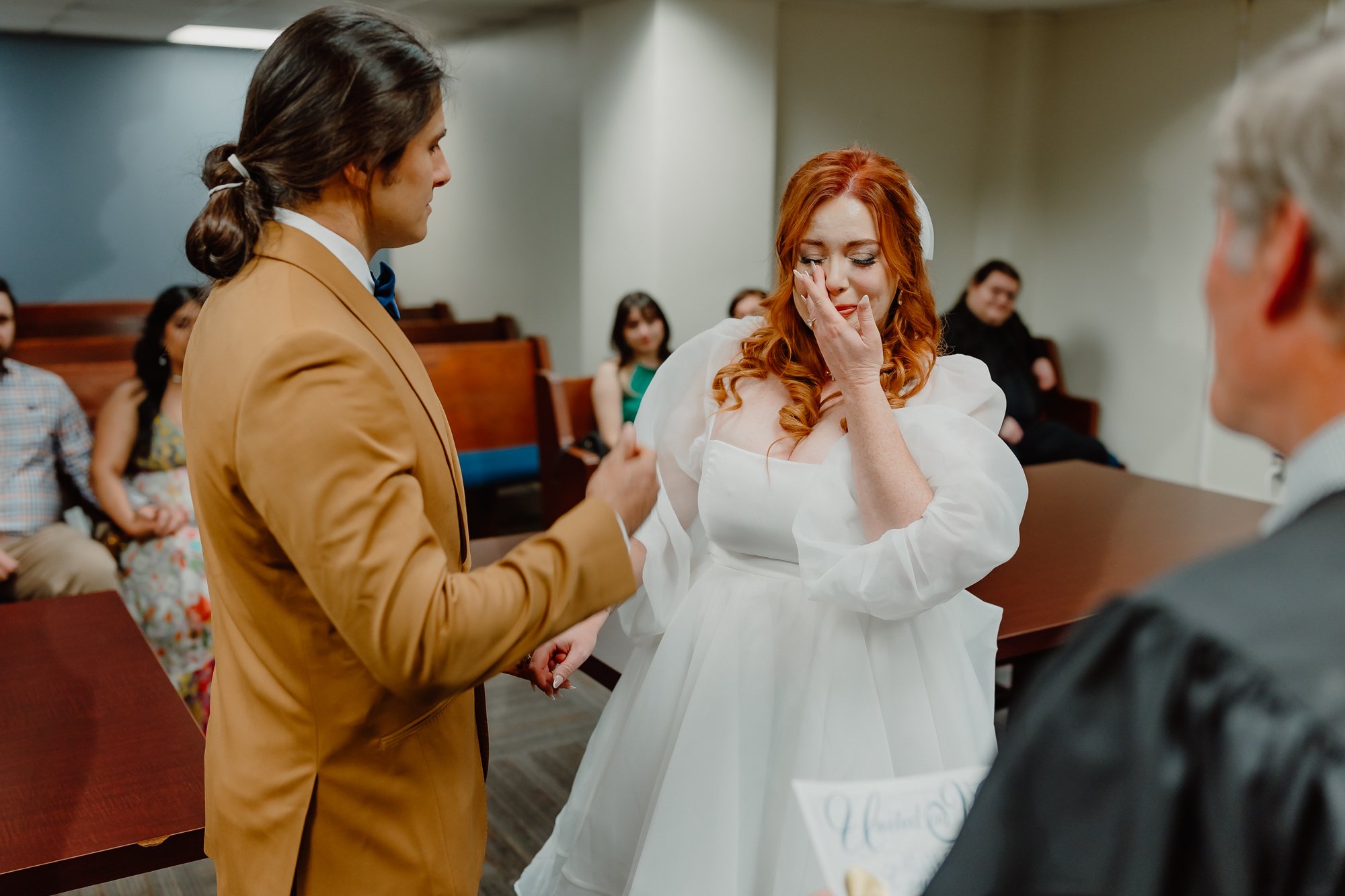 austin courthouse wedding photographer lisa woods - v&a-10.jpg