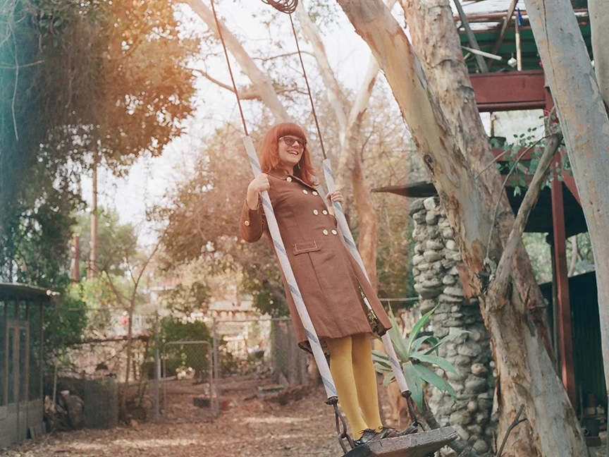 AllisonWolfe_DaisyNoemi_castleportrait.jpg