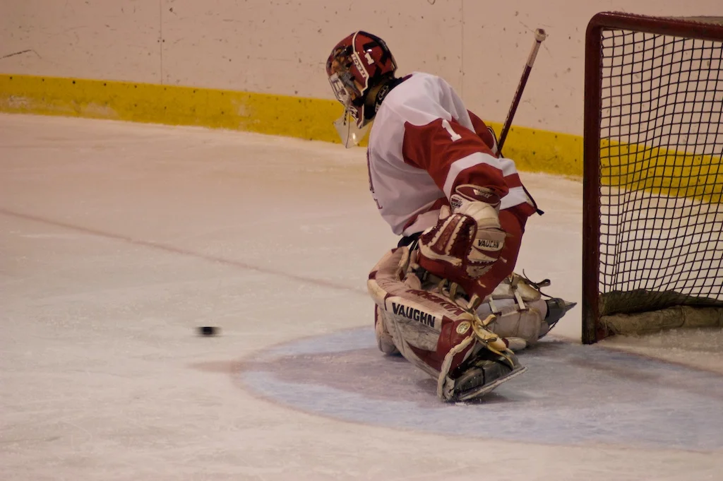 Univ_Hockey 27.jpg