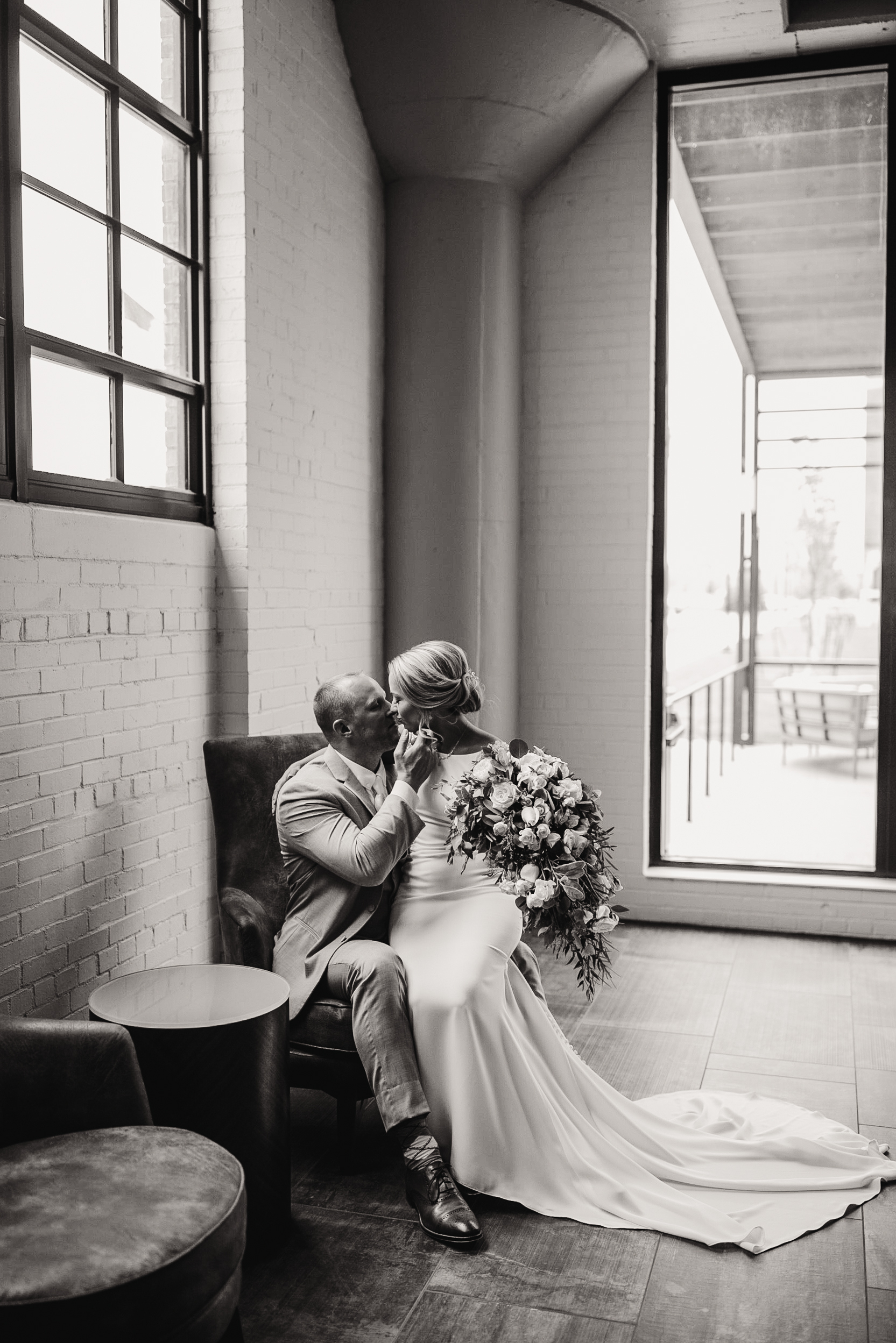 gracetphotography-iowa-wedding-photographer-midwest-weddings-des-moines-37.jpg