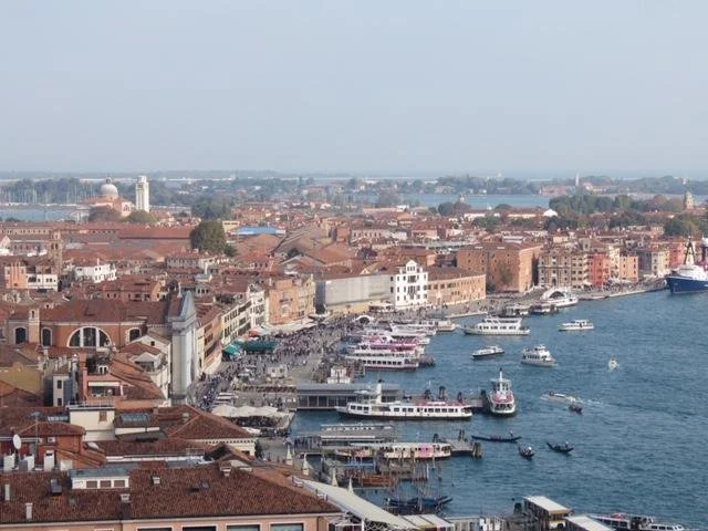Venice2.JPG