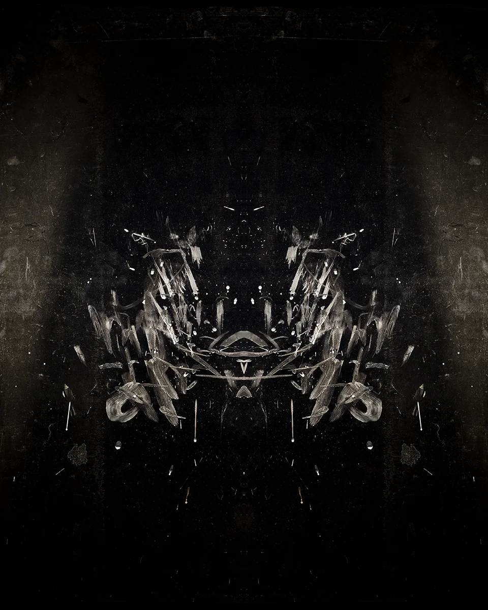 Chandelier for the marks made quietly