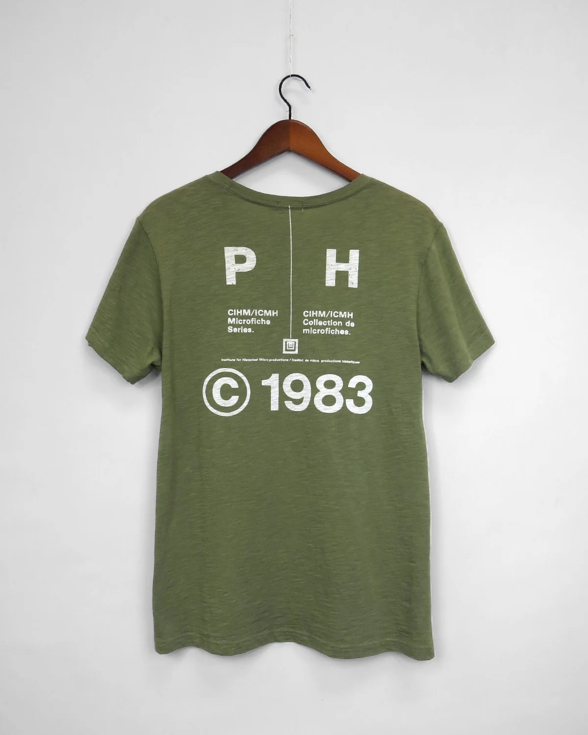 olive_1983_back_2-min.jpg