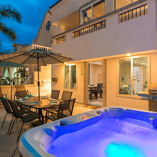 Family Beach House w/ Spa &amp; Steps to Beach