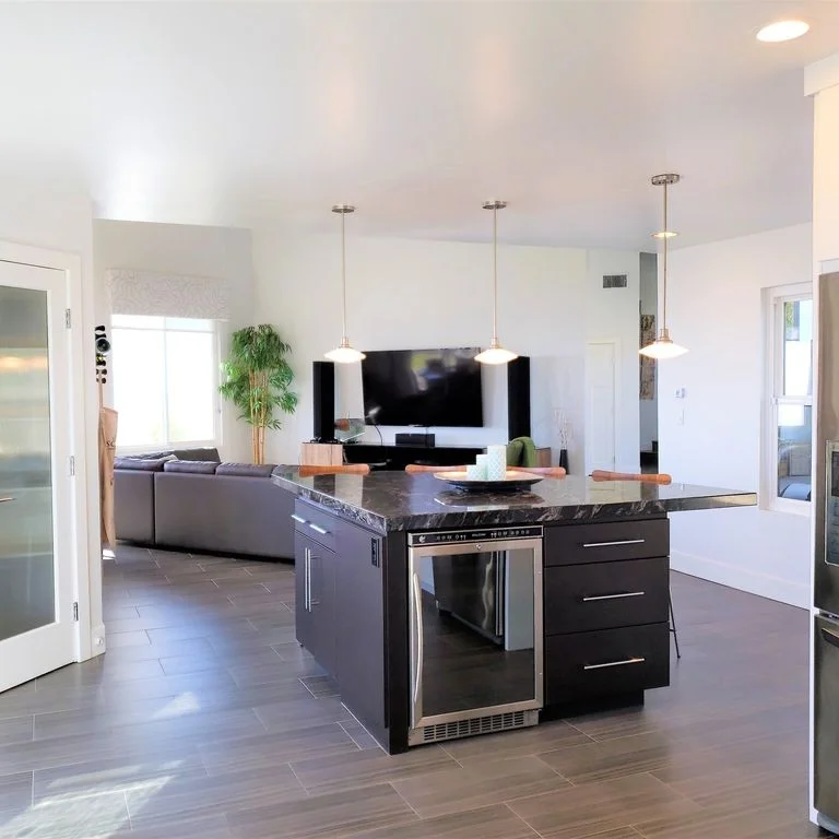 Luxurious Resort Style 3BR w/ Stunning Ocean Views, Pool, Spa &amp; Sauna