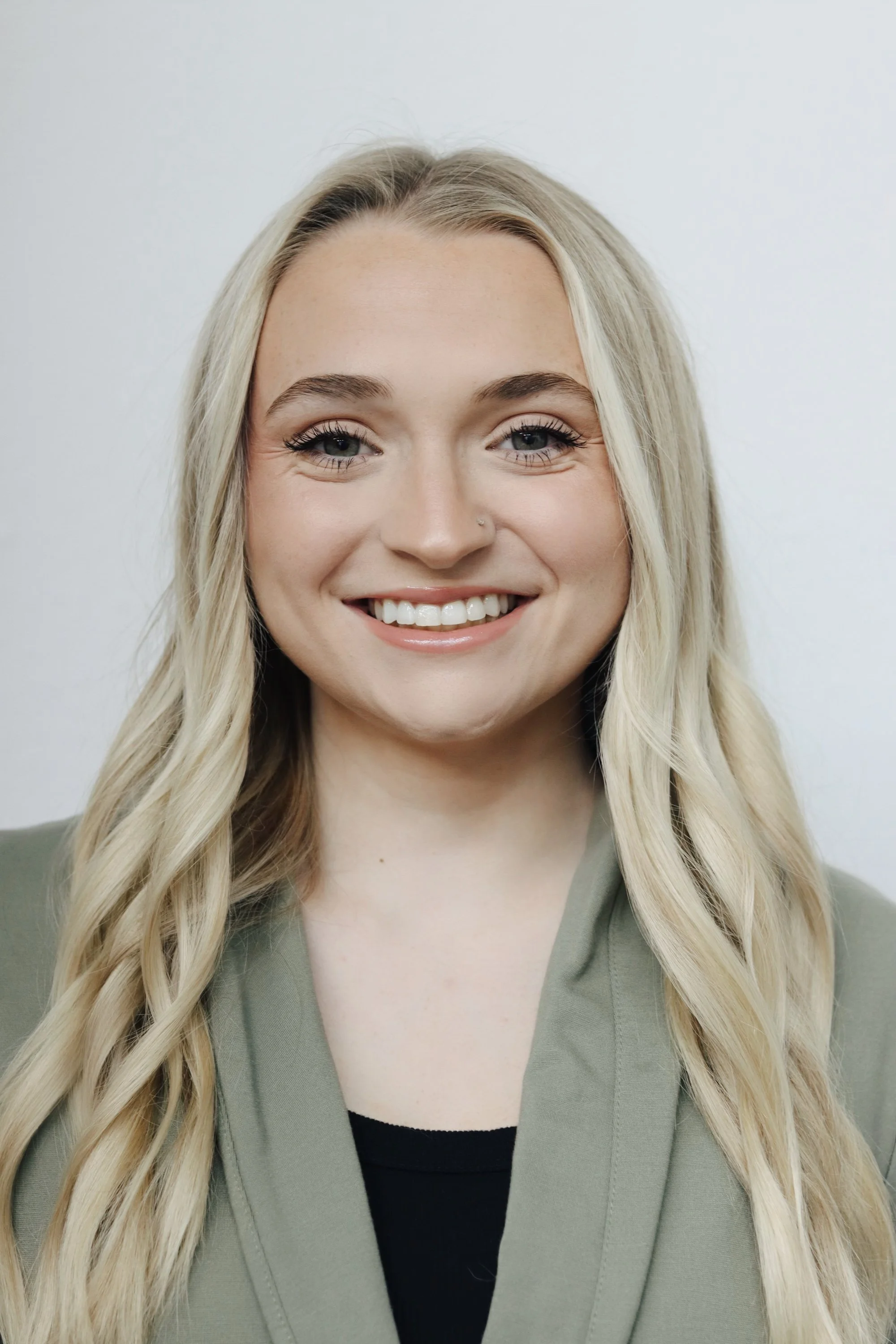 Peyton Truong - REALTOR® - PATHWAY TEAM TEAM Real Estate - Profile Photo.JPG