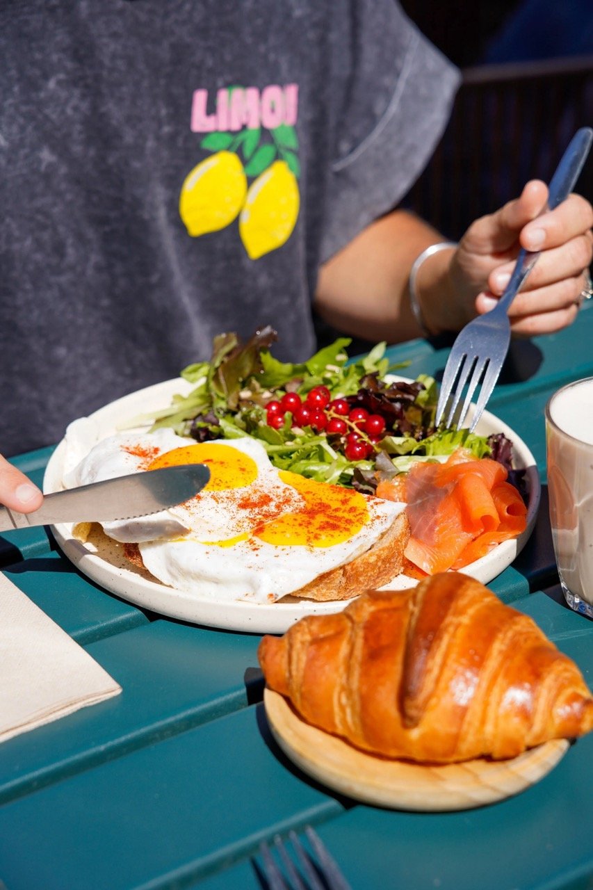 Café et petit déjeuner à Aix-en-Provence : le rendez-vous du matin chez Maison Nosh