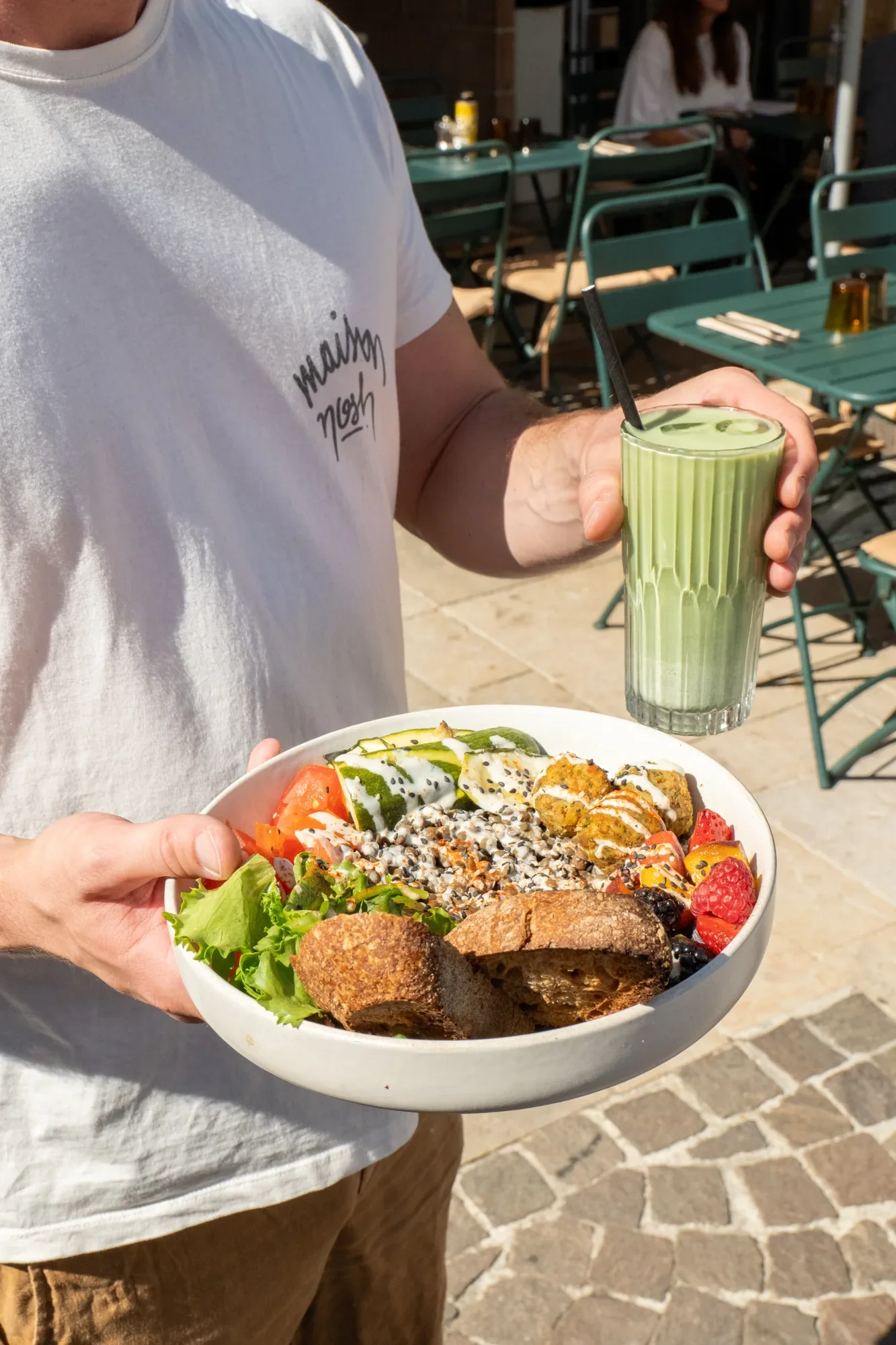 Petit déjeuner à Aix-en-Provence : où bien commencer la journée aux Allées Provençales