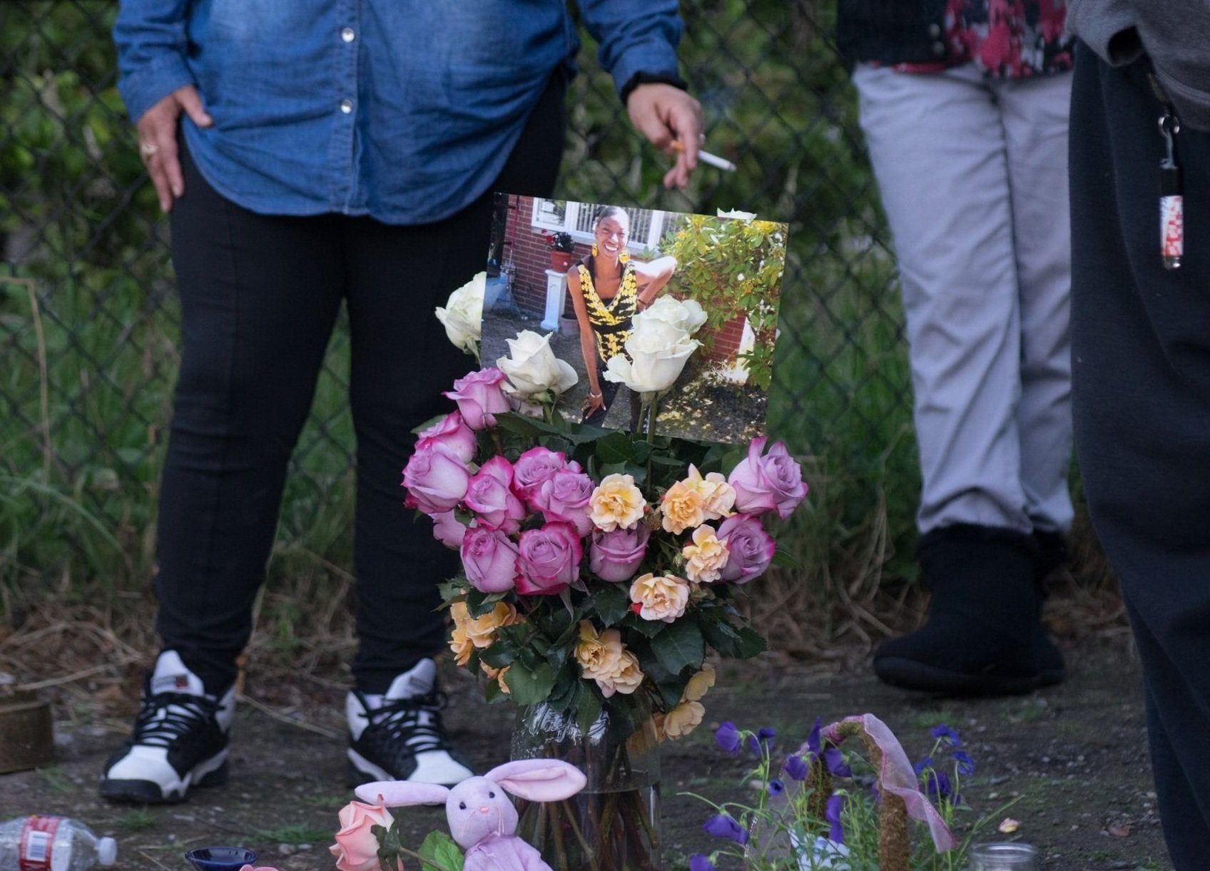  Community gathers around a memorial for Charleena Lyles just hours after her killing by a Seattle police officer. Lyles, a pregnant mother, had called 911 after suspecting a break-in.  