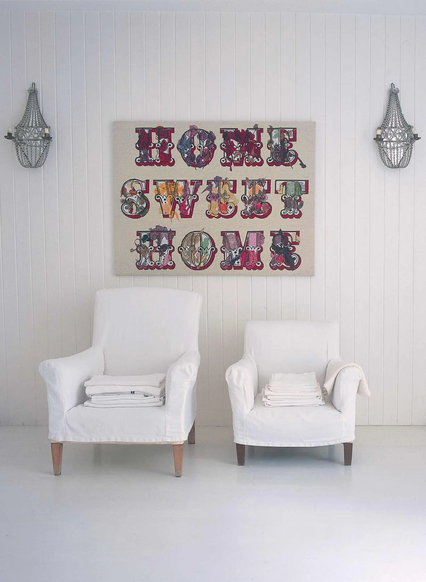 trc-home-sweet-home-white-roomset_large_1-s.jpg