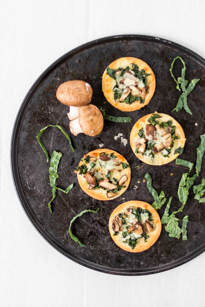 Gluten-Free, Roasted Mushroom and Kale Pizzette