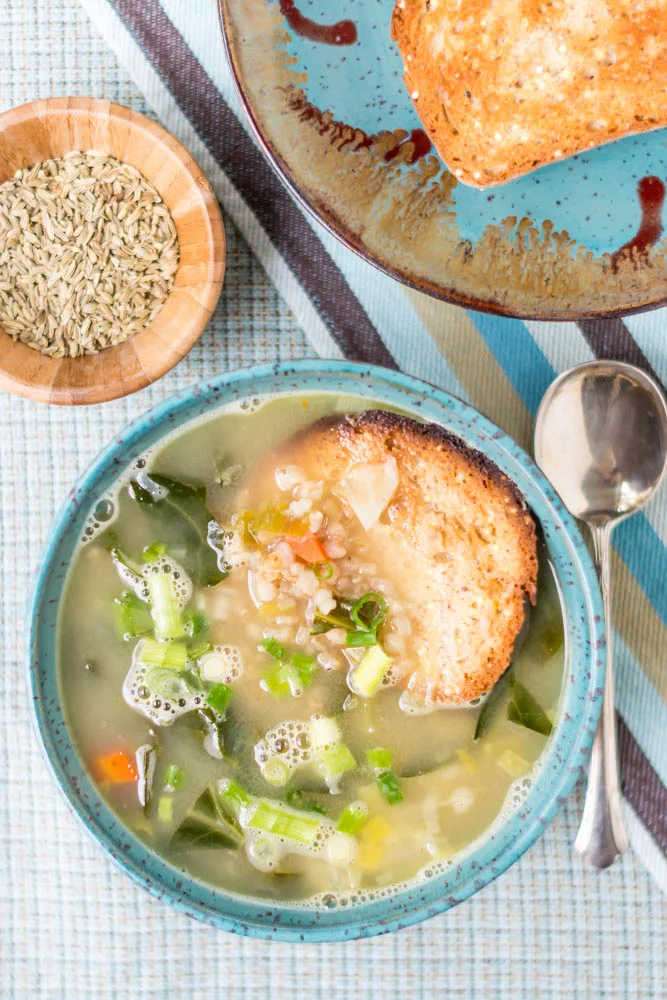 Hearty Vegetable and Brown Rice Soup {v+gf}