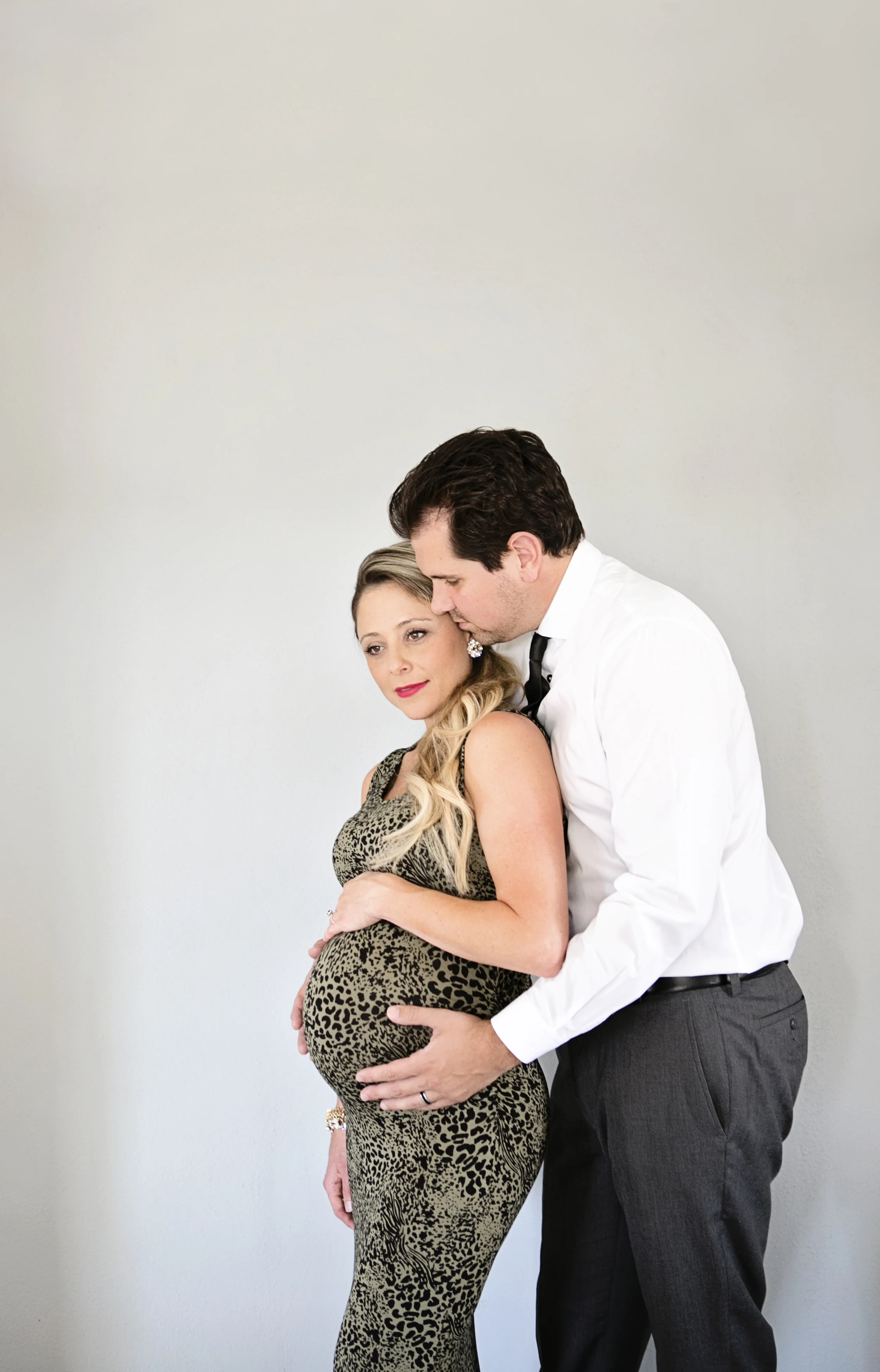 DRESS THE BUMP: Maternity Formalwear with Isabella Oliver
