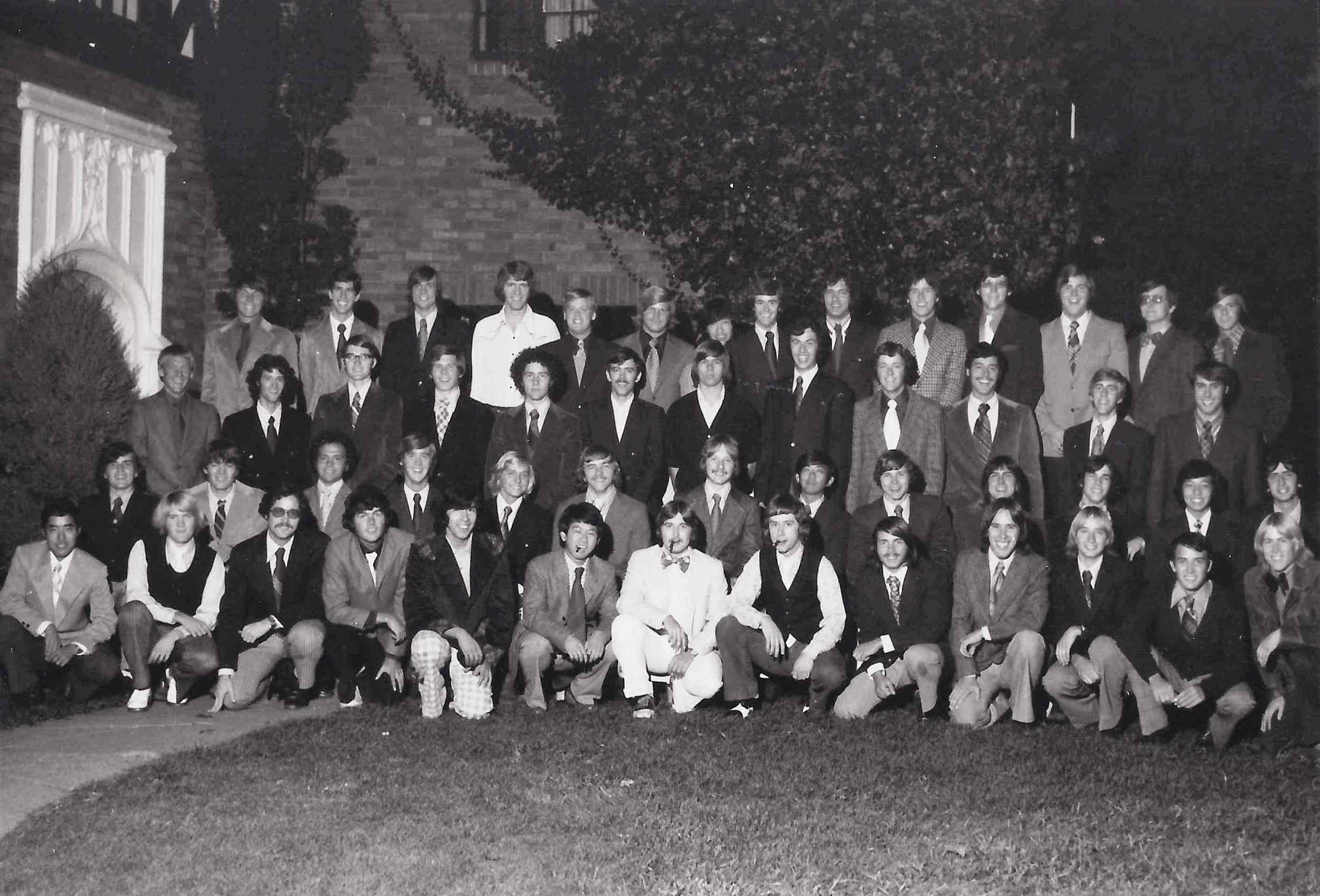 Class Picture 1975-1976 (2).jpg
