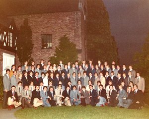 Class Picture 1982-1983.jpg