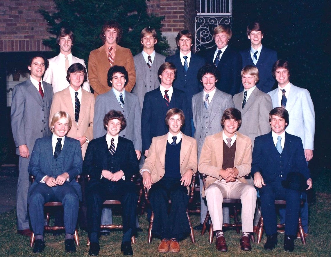 Senior Class 1980-1981.jpg