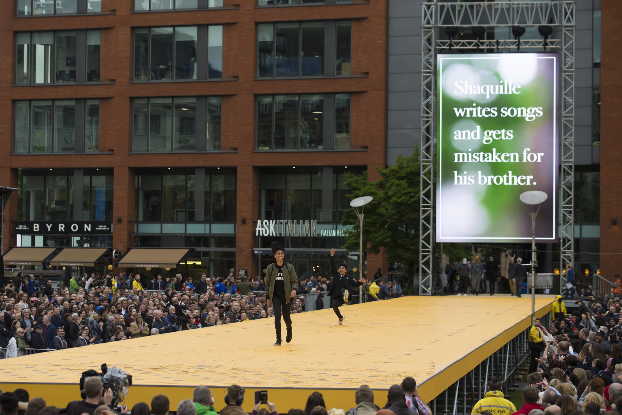 What-is-the-City-but-the-People_-launch-event-for-Manchester-International-Festival.-Credit-Jon-SouperWhatCityPeople_014.jpg