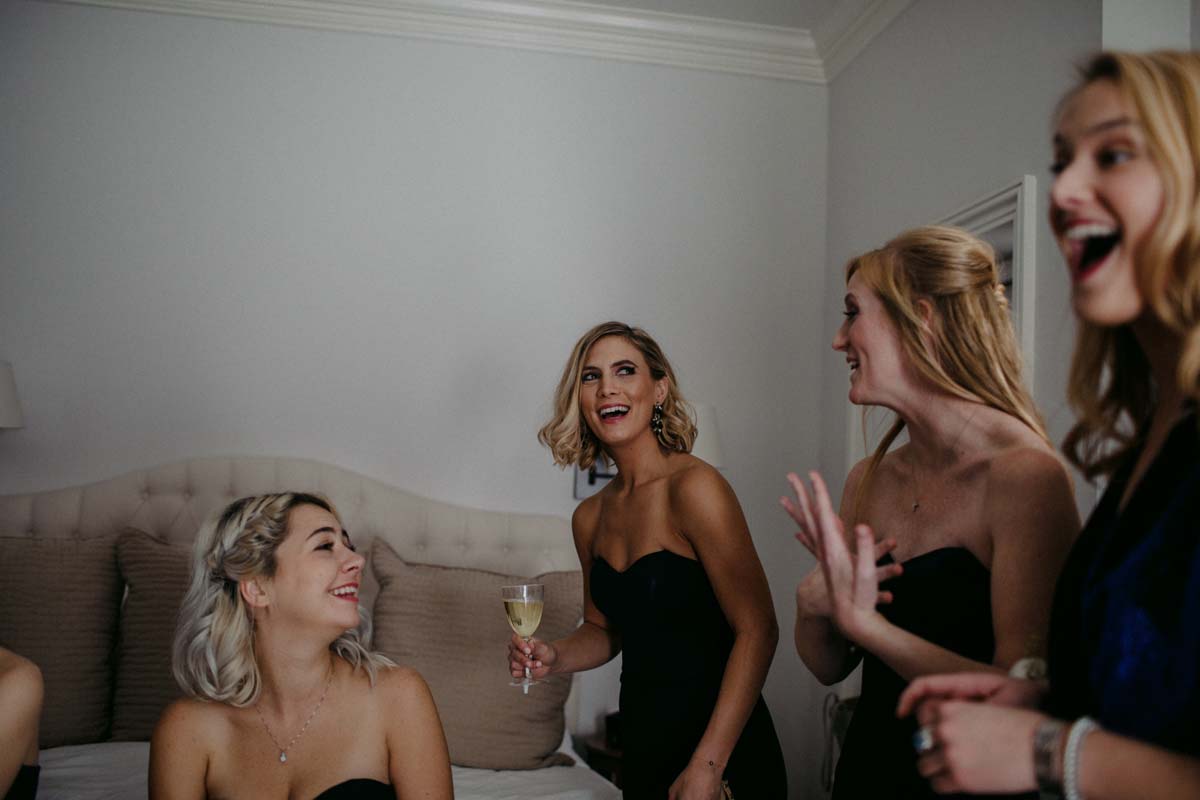 bride getting ready-128.jpg