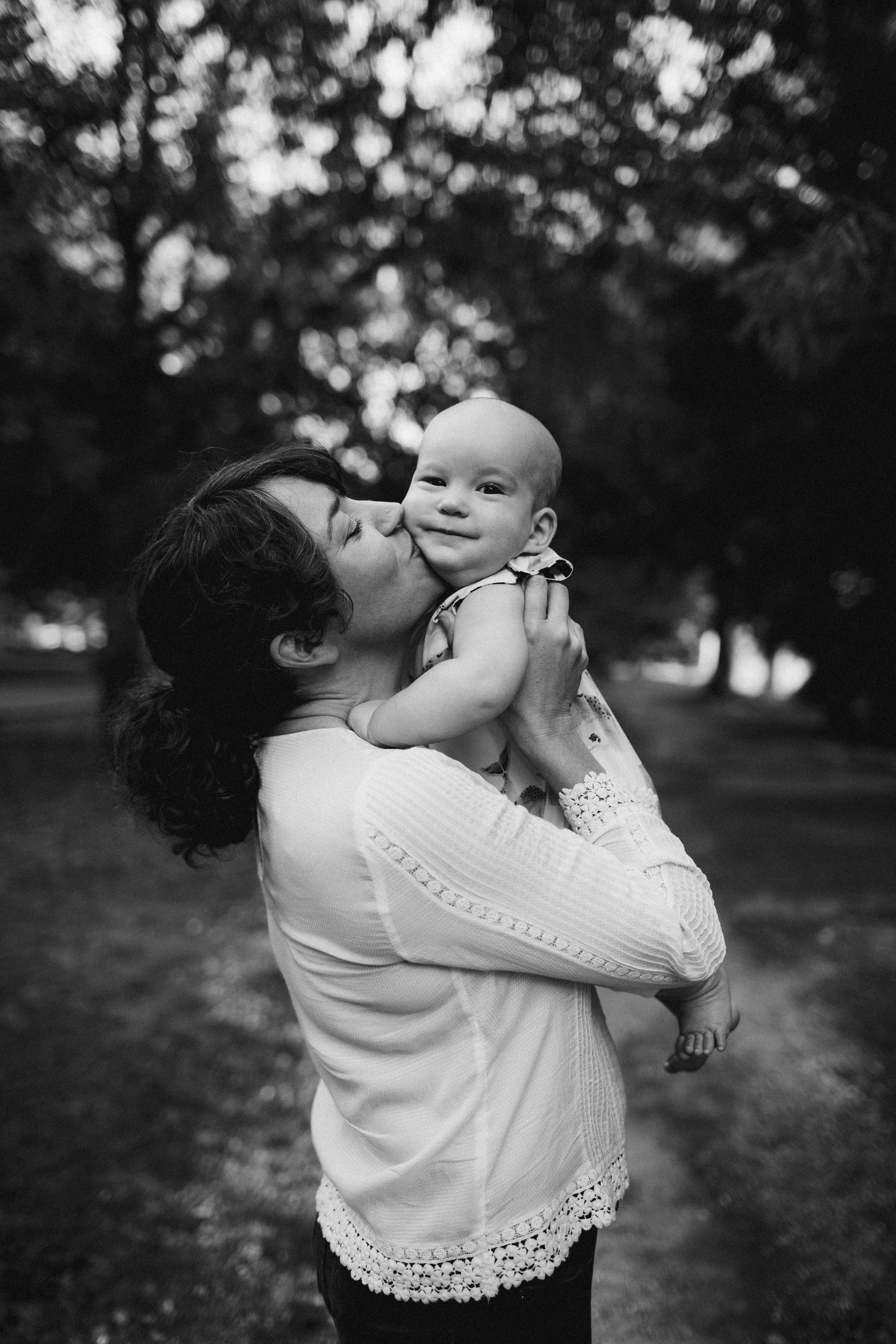 audubon park family shoot-sharon pye-73.jpg