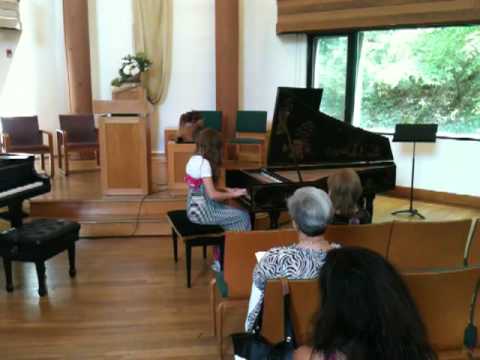 Hannah on Harpsichord - 6/13