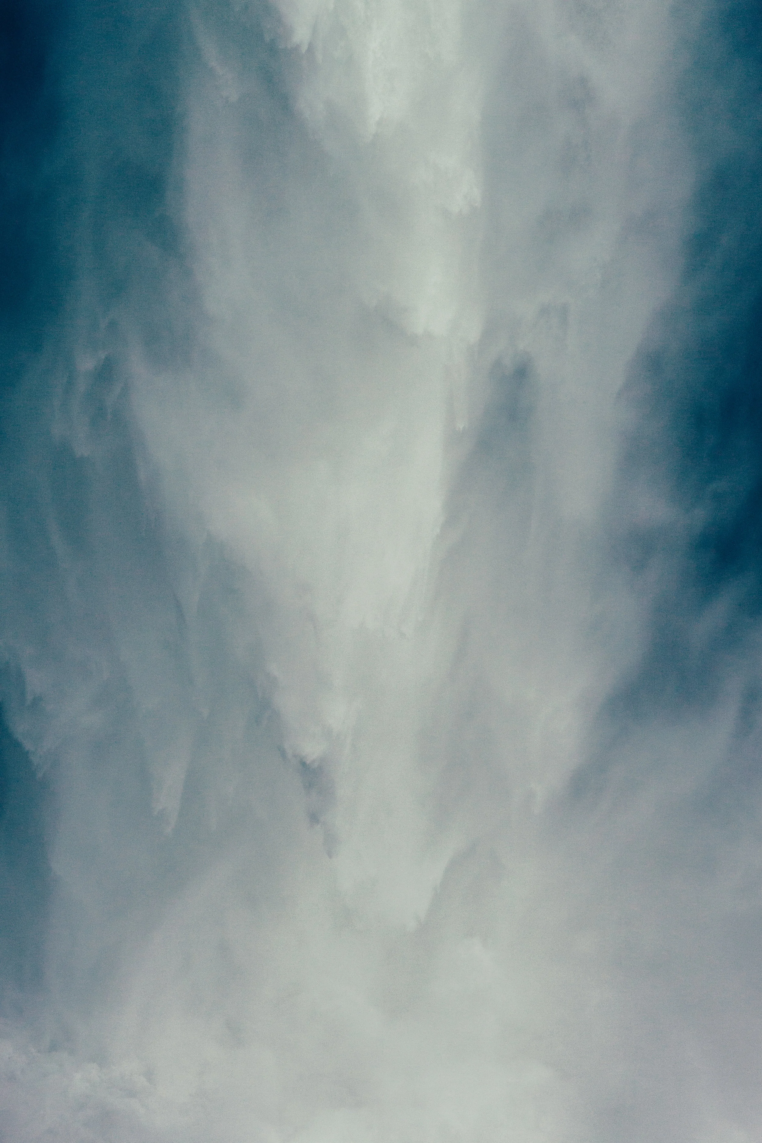 waterfall 001.jpg