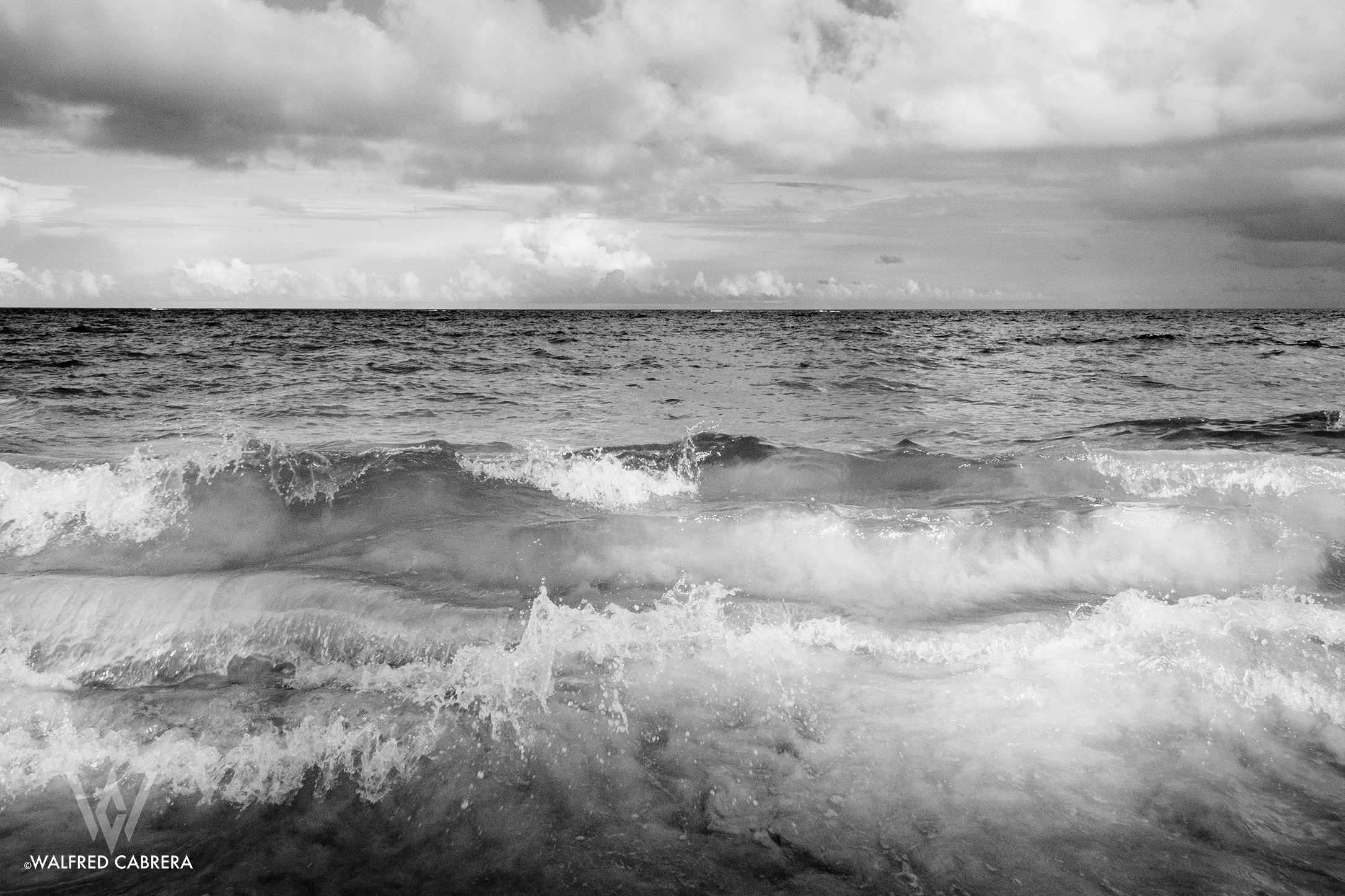 bermuda water lowres.jpg