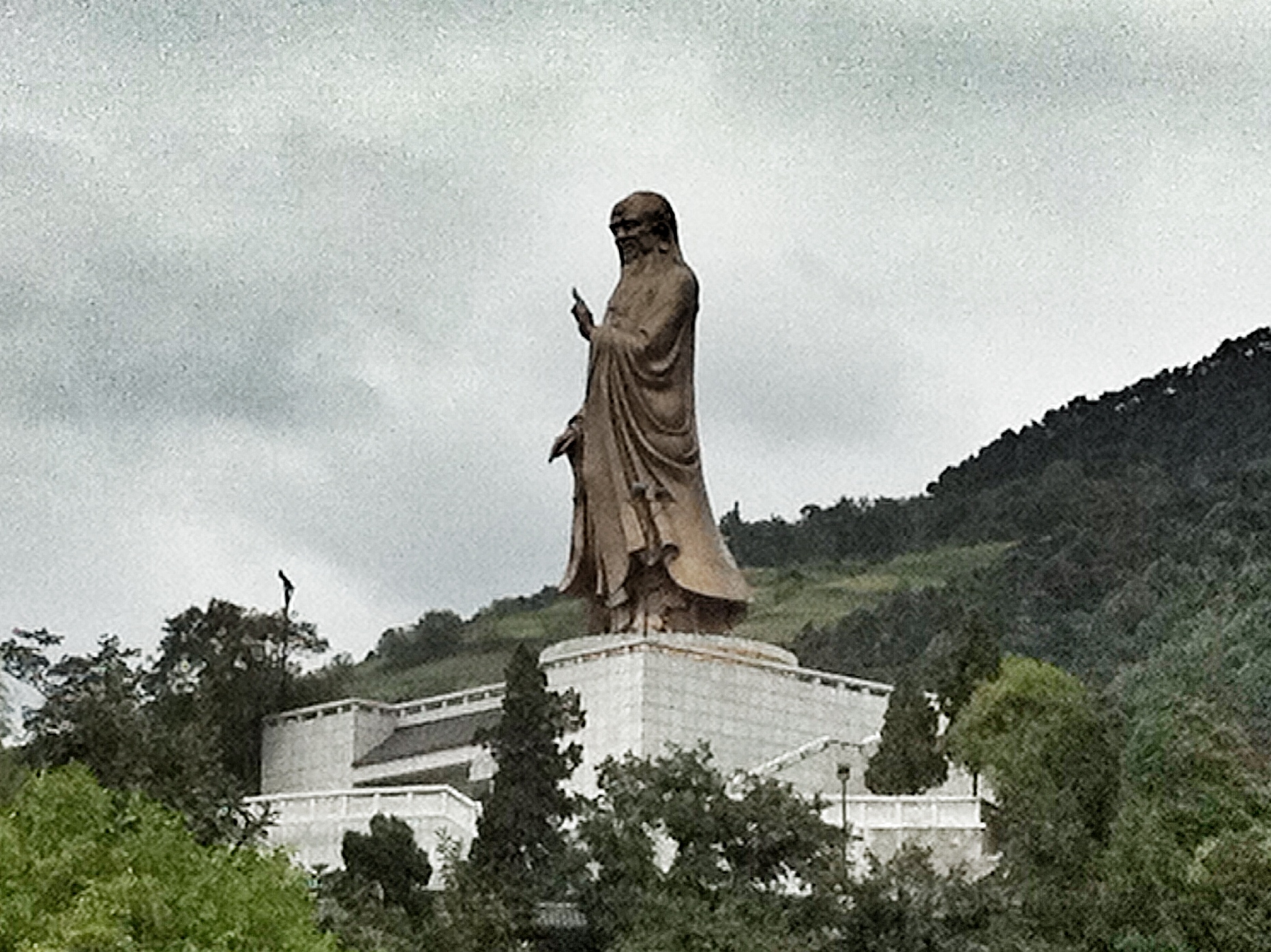 Lao Tzu - The founder of Taoism Picture taken in Lou Guan Taoist Temple in Xi'an, China