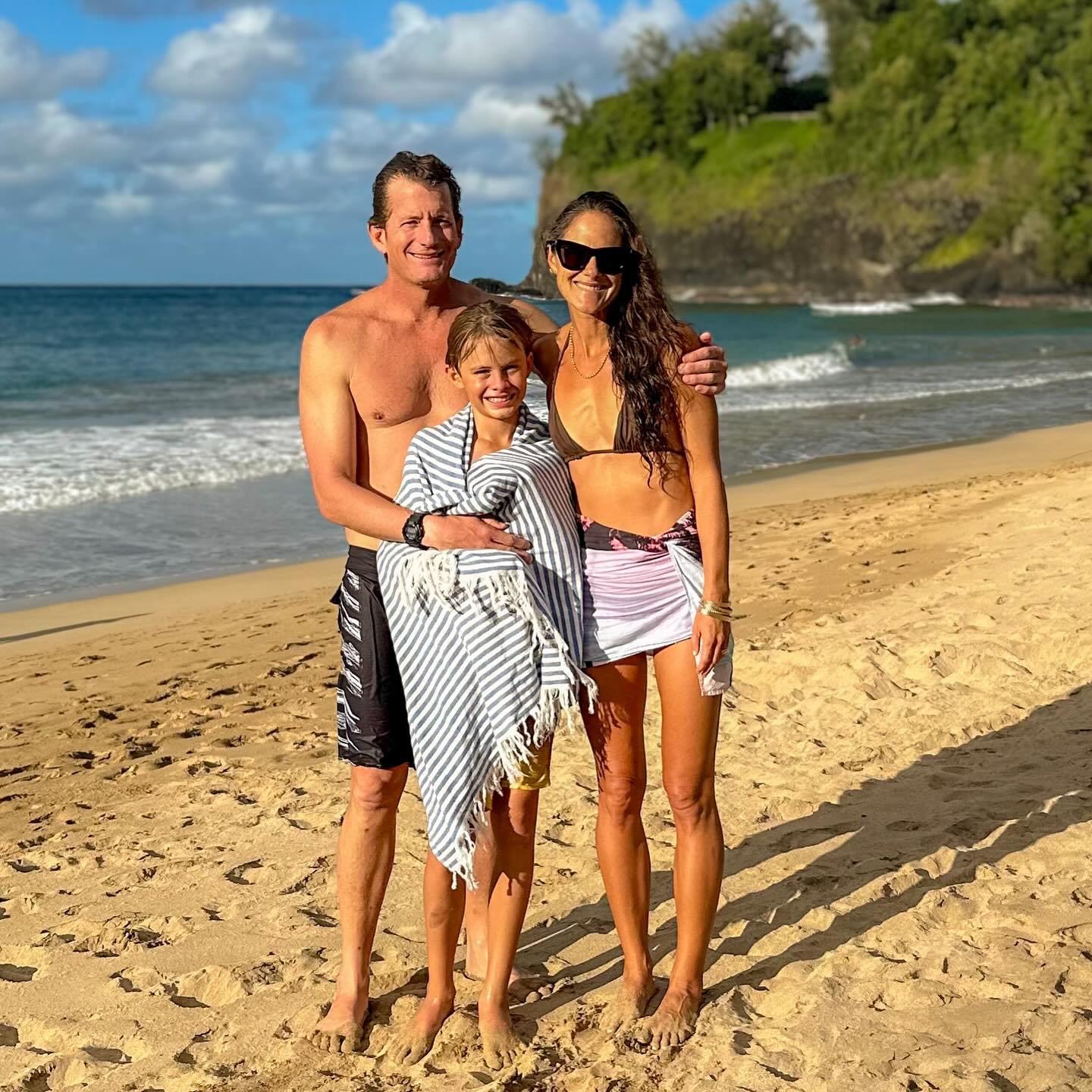 &ldquo;Grateful for this beautiful day and our beautiful life in Hawai'i Nei&hellip; Happy Thanksgiving!&rdquo;