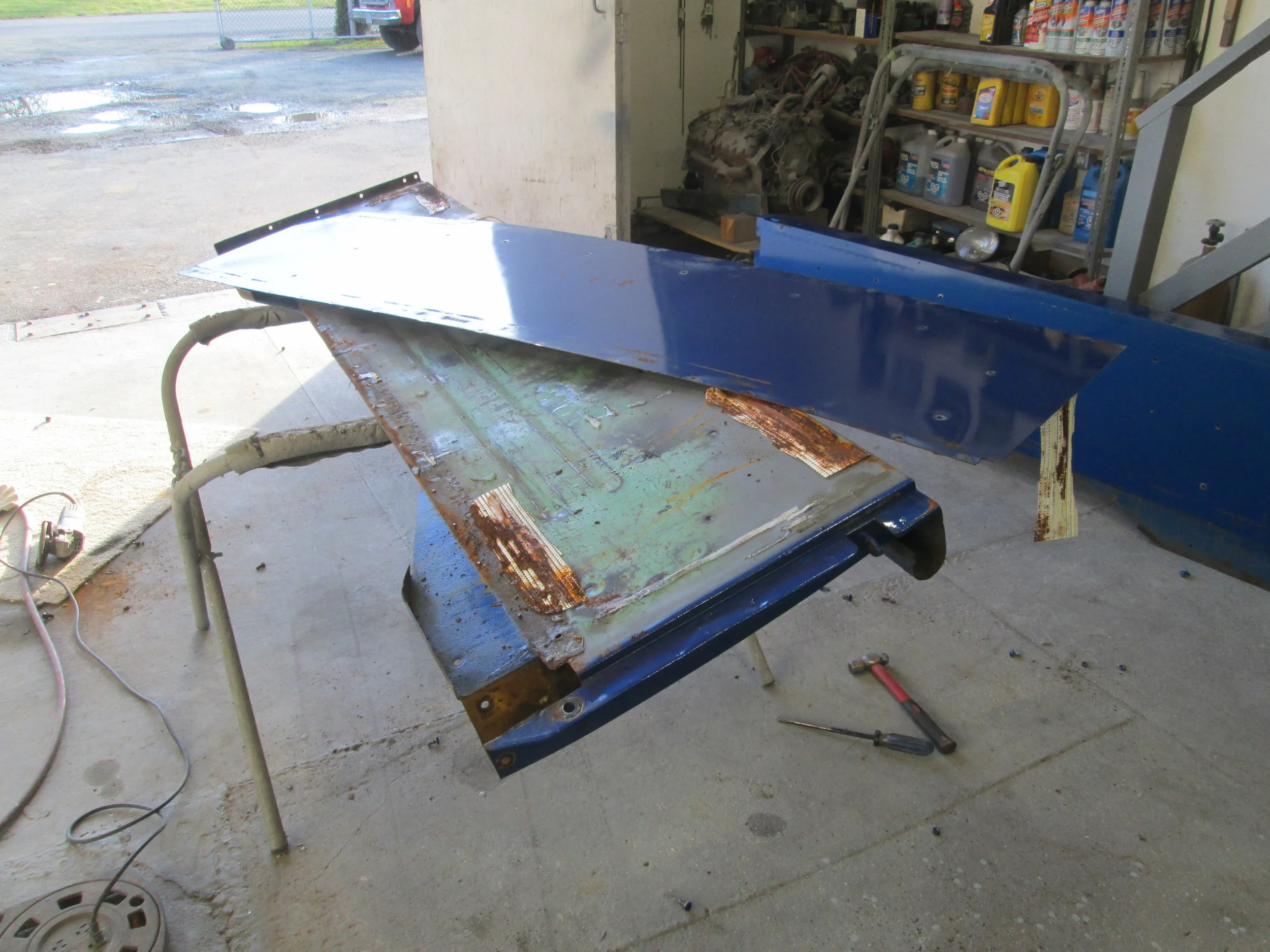  We found sheet metal siliconed to the inside of the box sides 